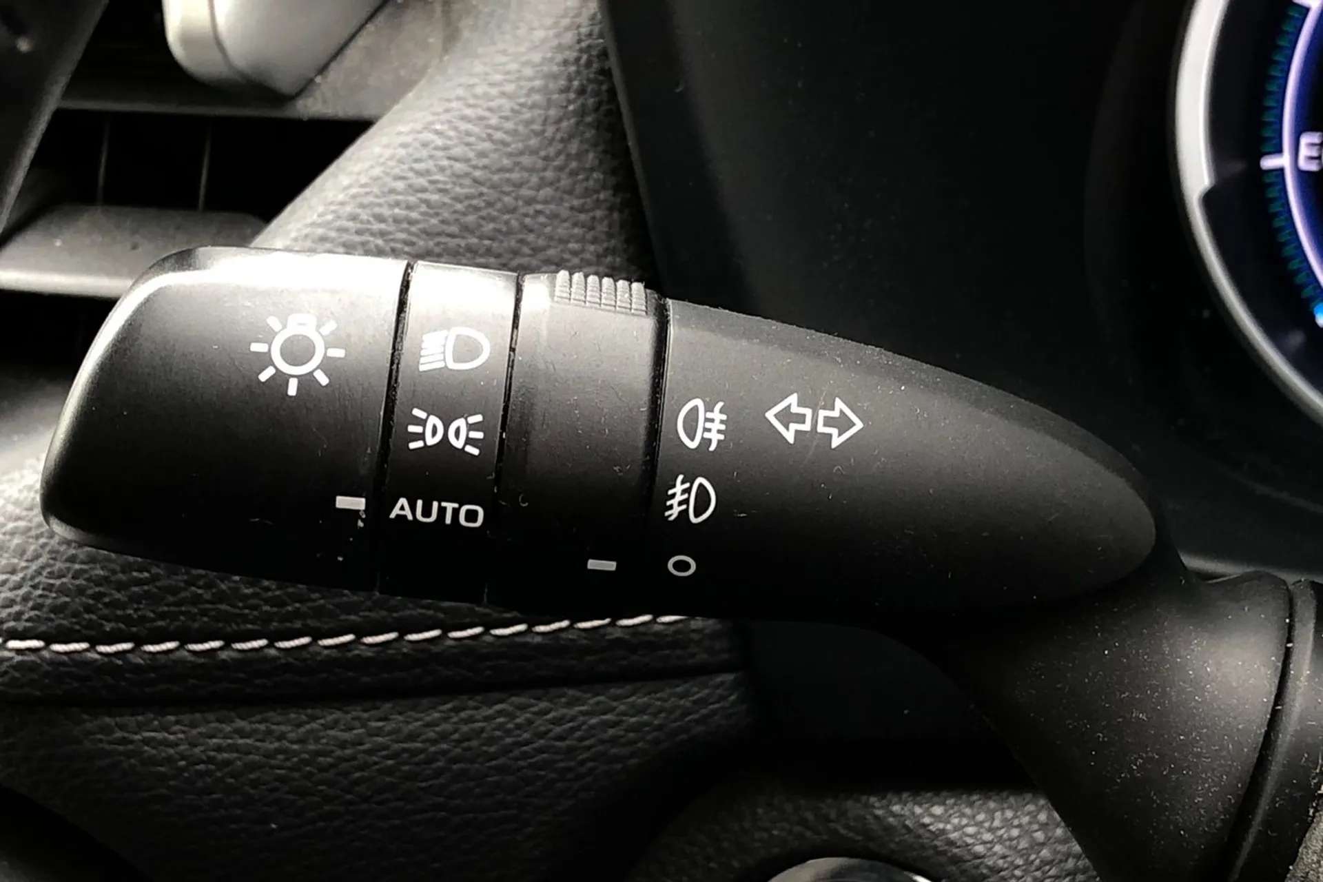 2020 TOYOTA RAV4 2020 TOYOTA RAV4