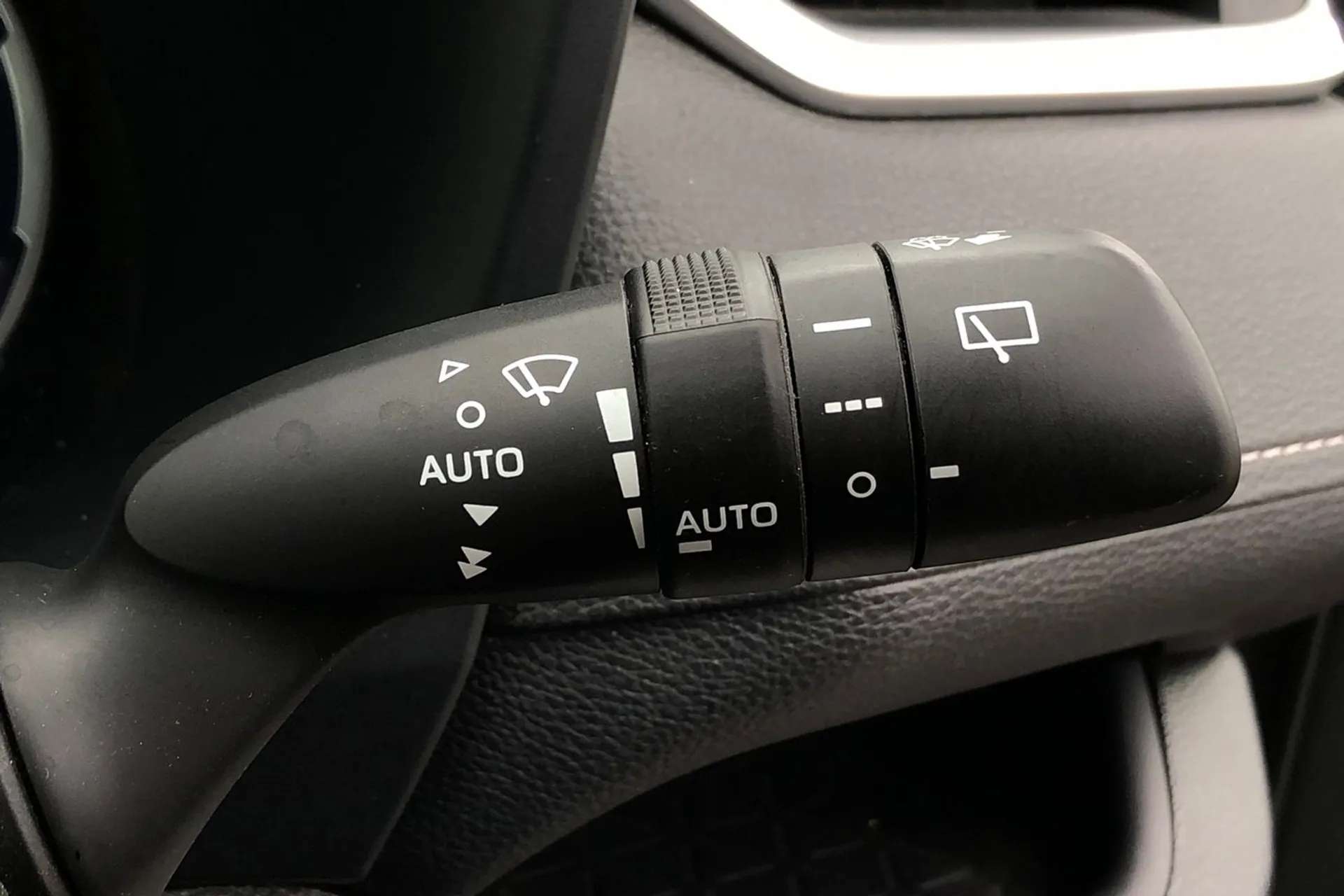 2020 TOYOTA RAV4 2020 TOYOTA RAV4