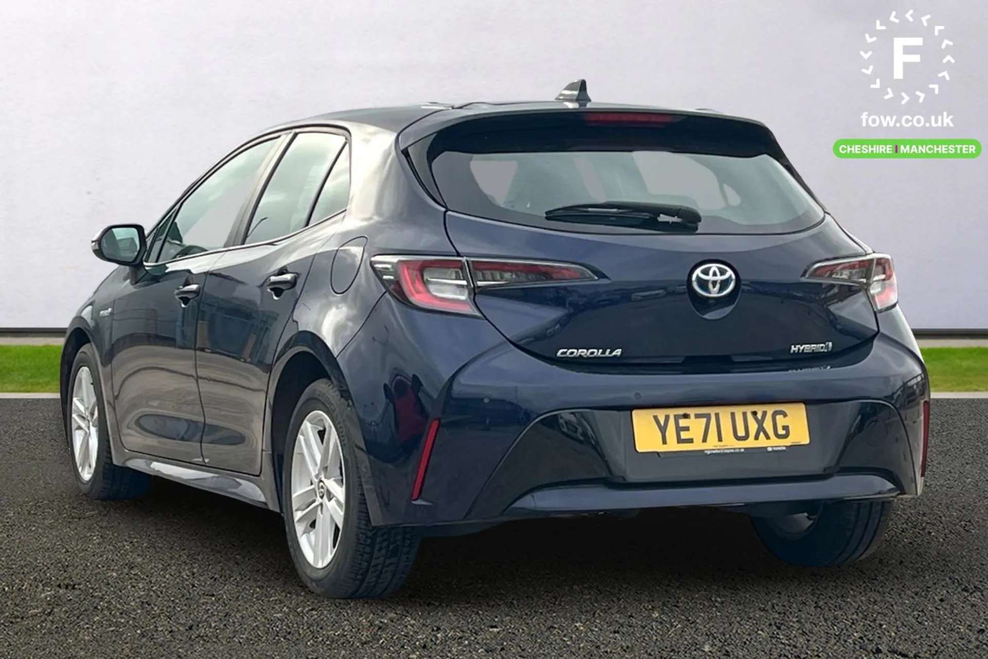 A 2022 TOYOTA COROLLA 1.8 VVT-i Hybrid Icon Tech 5dr CVT [ Intelligent park assist , Bluetooth telephone connectivity , Reversing camera , Parking pack , Toyota safety sens A 2022 TOYOTA COROLLA 1.8 VVT-i Hybrid Icon Tech 5dr CVT [ Intelligent park assist , Bluetooth telephone connectivity , Reversing camera , Parking pack , Toyota safety sens