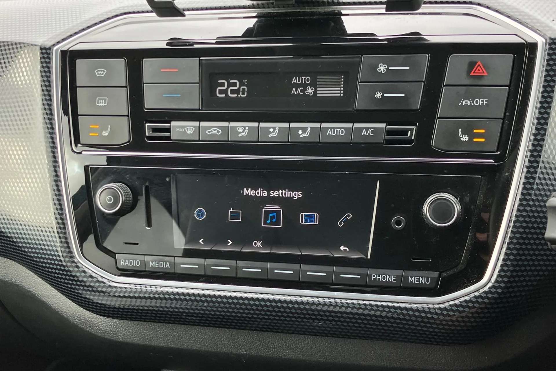 2021 VOLKSWAGEN UP 2021 VOLKSWAGEN UP