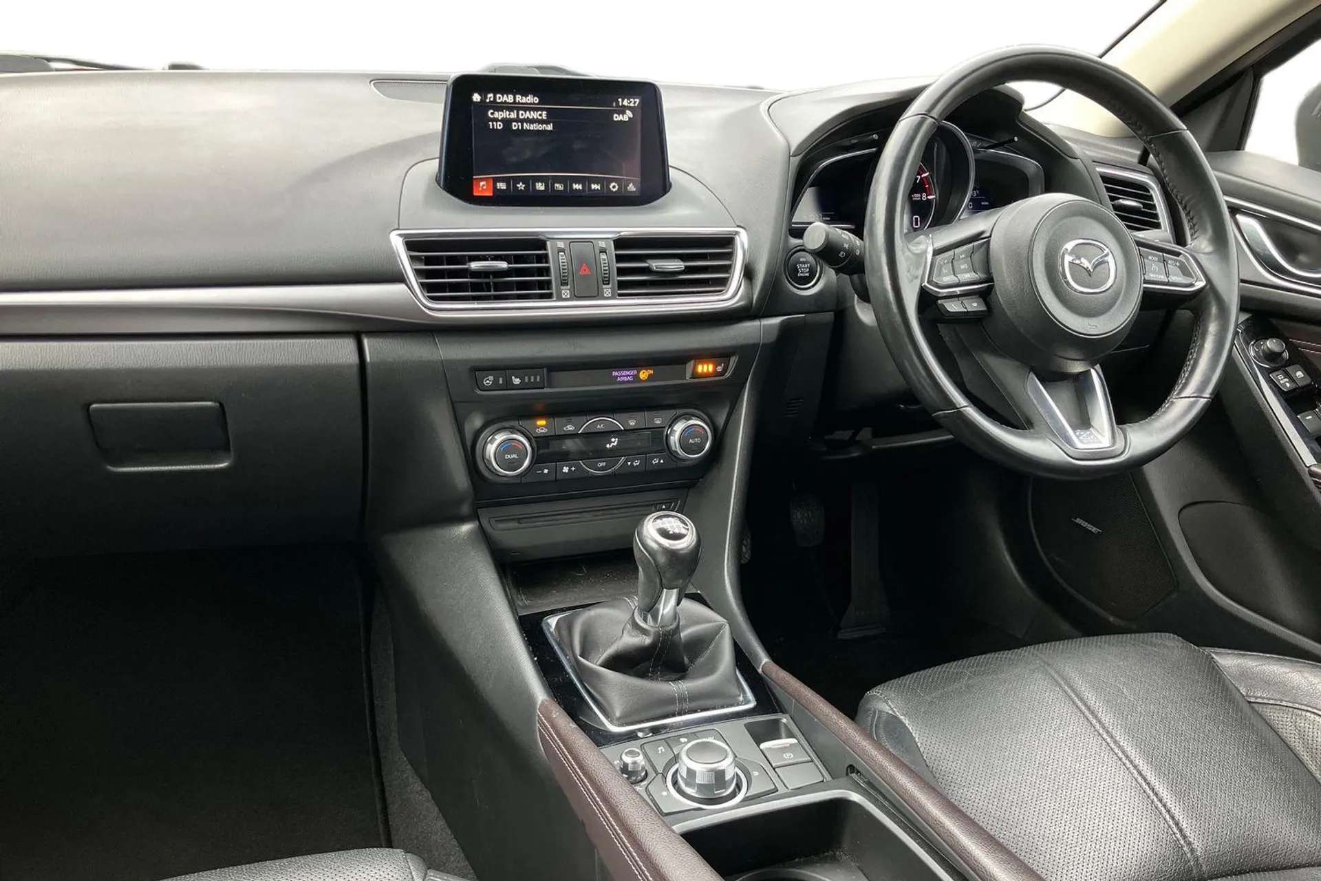 2017 MAZDA MAZDA3 2017 MAZDA MAZDA3