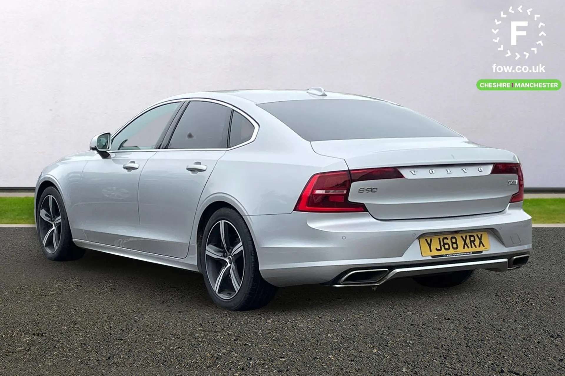 2018 VOLVO S90 2018 VOLVO S90