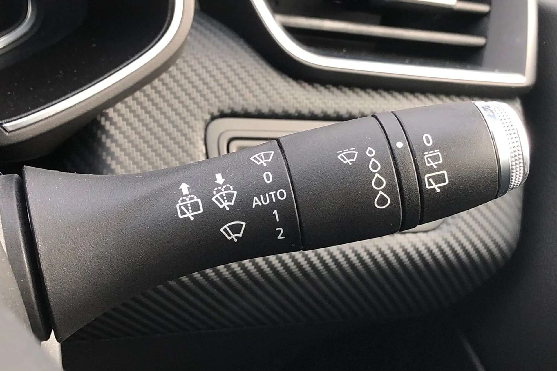 2020 RENAULT CLIO 2020 RENAULT CLIO