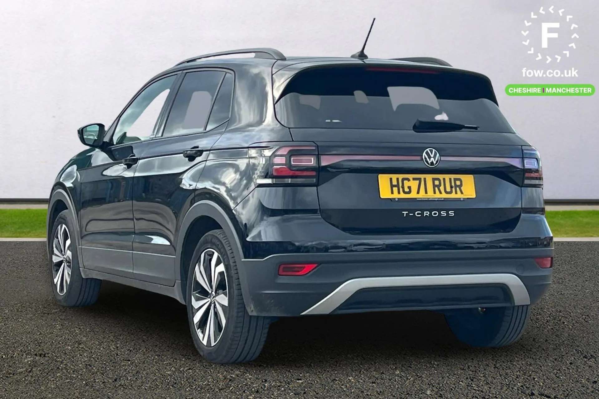 A 2022 VOLKSWAGEN T-CROSS 1.0 TSI 110 Black Edition 5dr DSG [Parking Sensor(s), Air Conditioning, Half Leather Trim, 17" Alloy Wheels[ A 2022 VOLKSWAGEN T-CROSS 1.0 TSI 110 Black Edition 5dr DSG [Parking Sensor(s), Air Conditioning, Half Leather Trim, 17" Alloy Wheels[