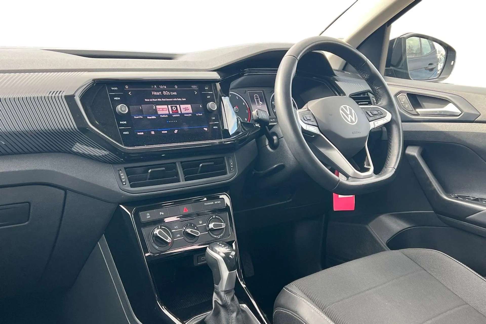 A 2022 VOLKSWAGEN T-CROSS 1.0 TSI 110 Black Edition 5dr DSG [Parking Sensor(s), Air Conditioning, Half Leather Trim, 17" Alloy Wheels[ A 2022 VOLKSWAGEN T-CROSS 1.0 TSI 110 Black Edition 5dr DSG [Parking Sensor(s), Air Conditioning, Half Leather Trim, 17" Alloy Wheels[