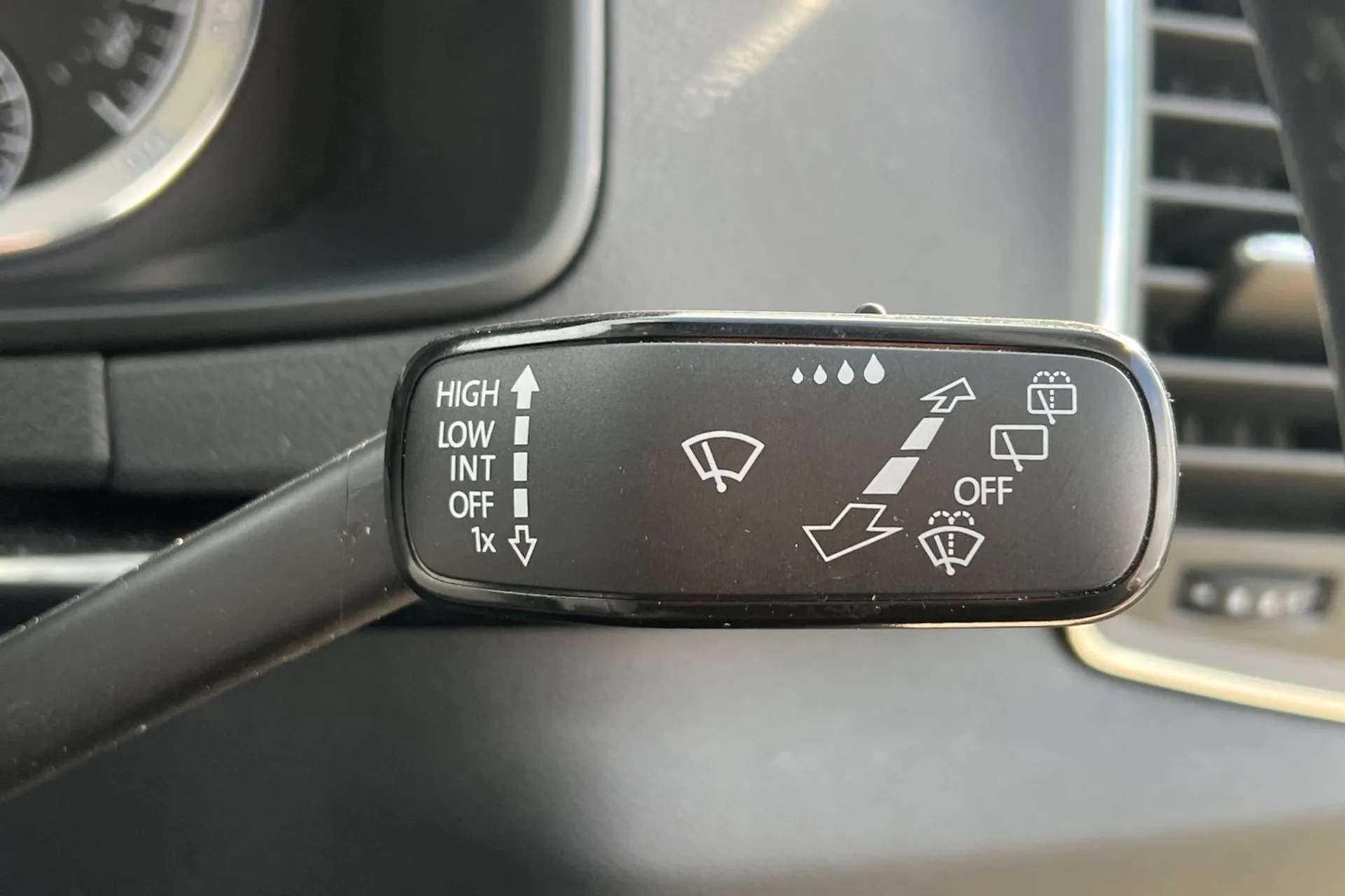 2022 SKODA KAROQ 2022 SKODA KAROQ