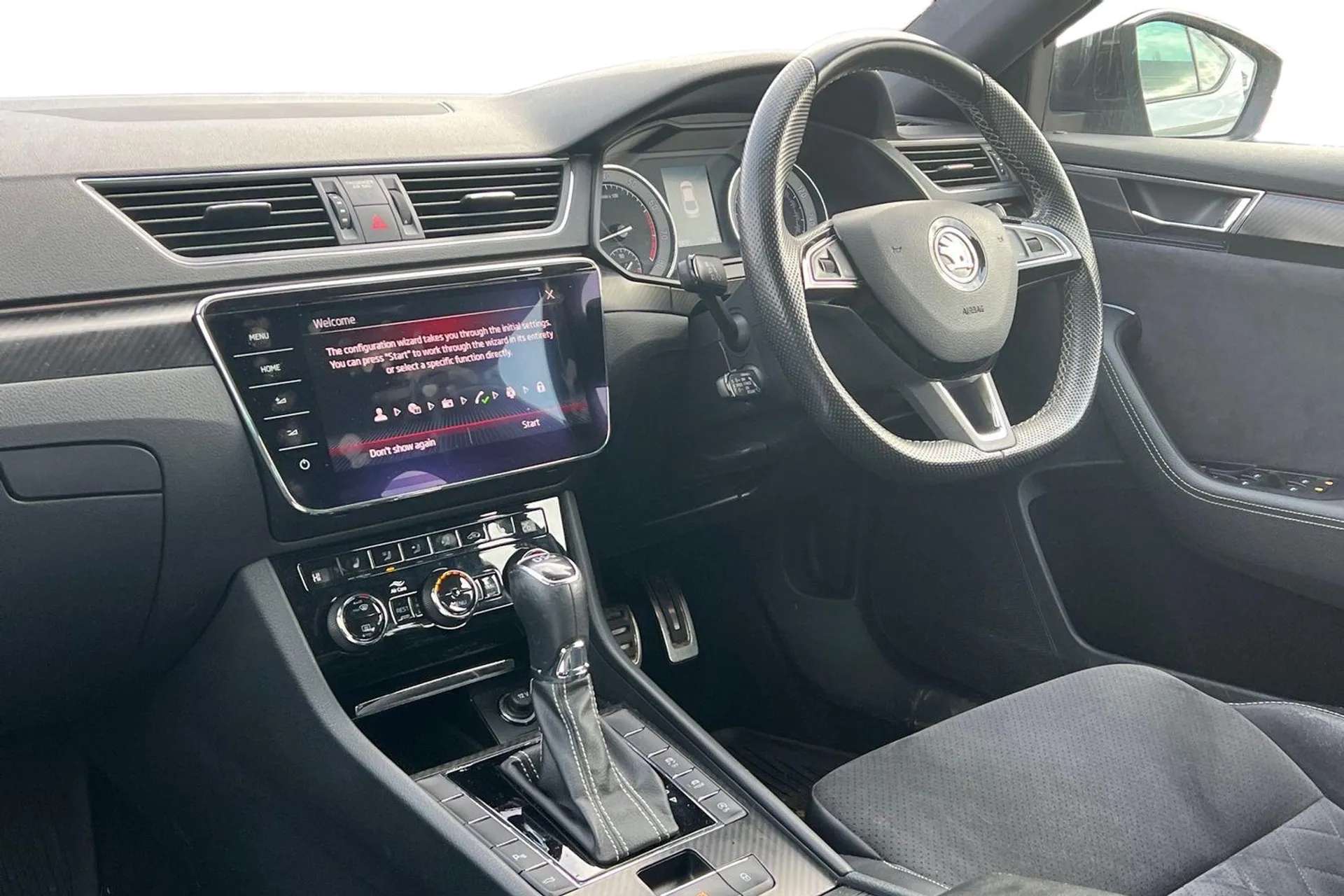 2020 SKODA SUPERB 2020 SKODA SUPERB