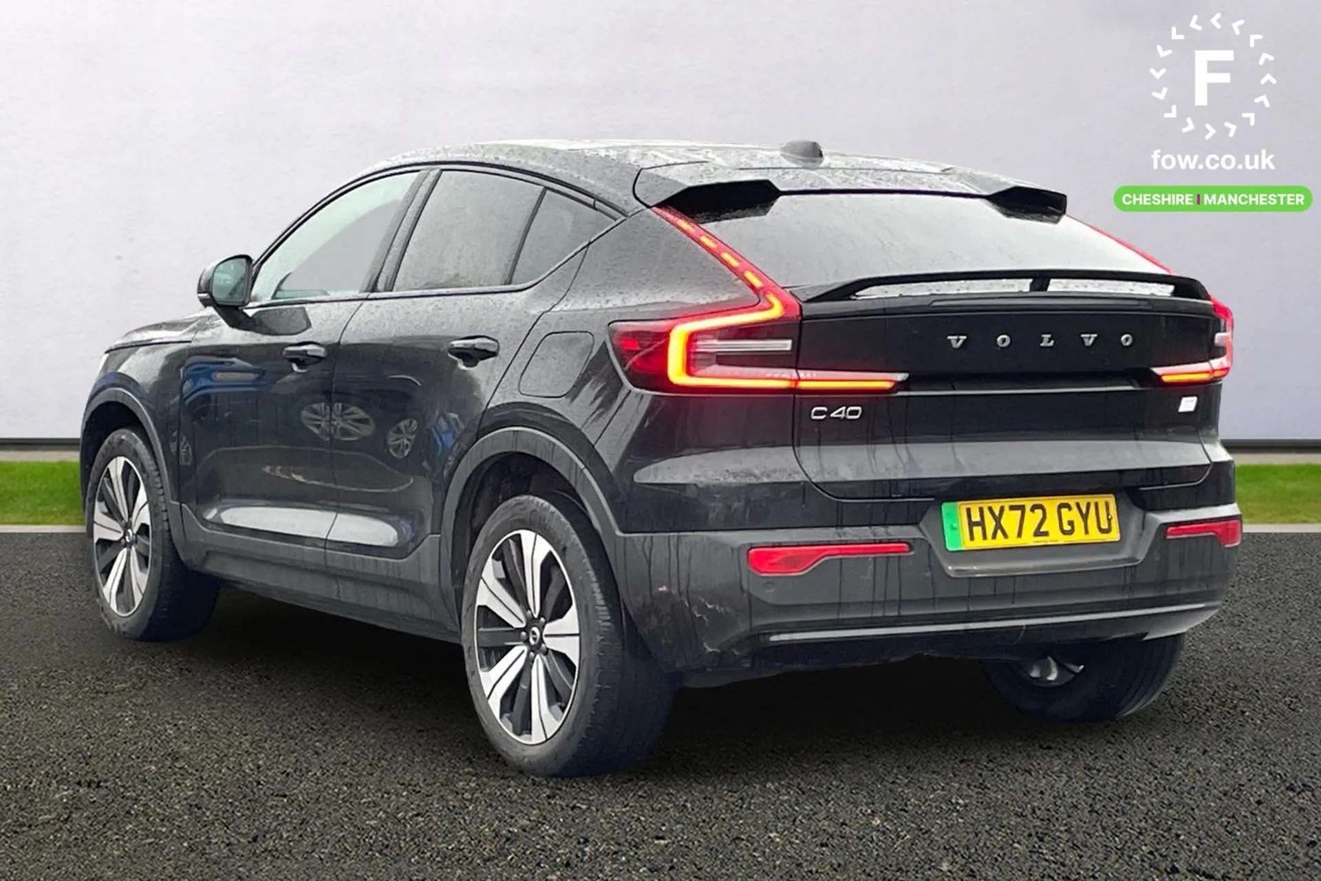 2022 VOLVO C40 2022 VOLVO C40