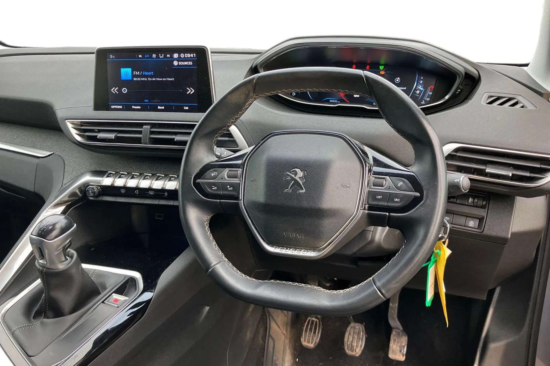 2018 PEUGEOT 3008 2018 PEUGEOT 3008