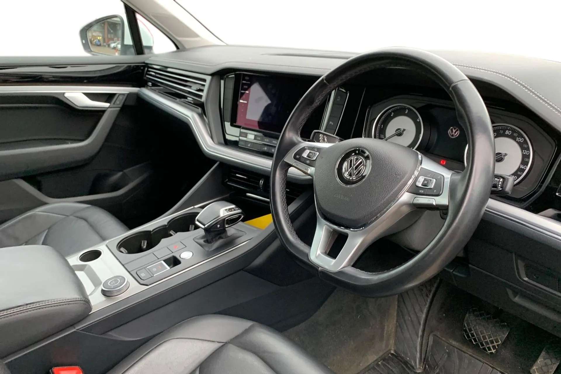 2019 VOLKSWAGEN TOUAREG 2019 VOLKSWAGEN TOUAREG