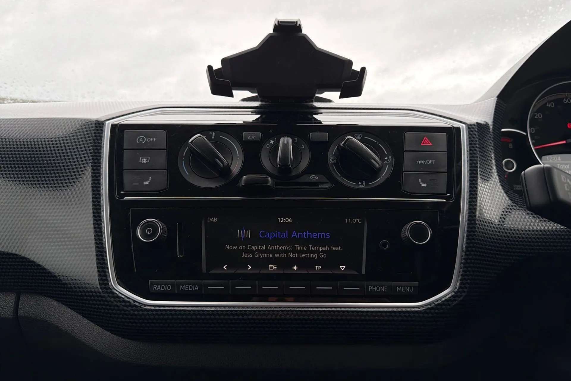 2022 VOLKSWAGEN UP 2022 VOLKSWAGEN UP