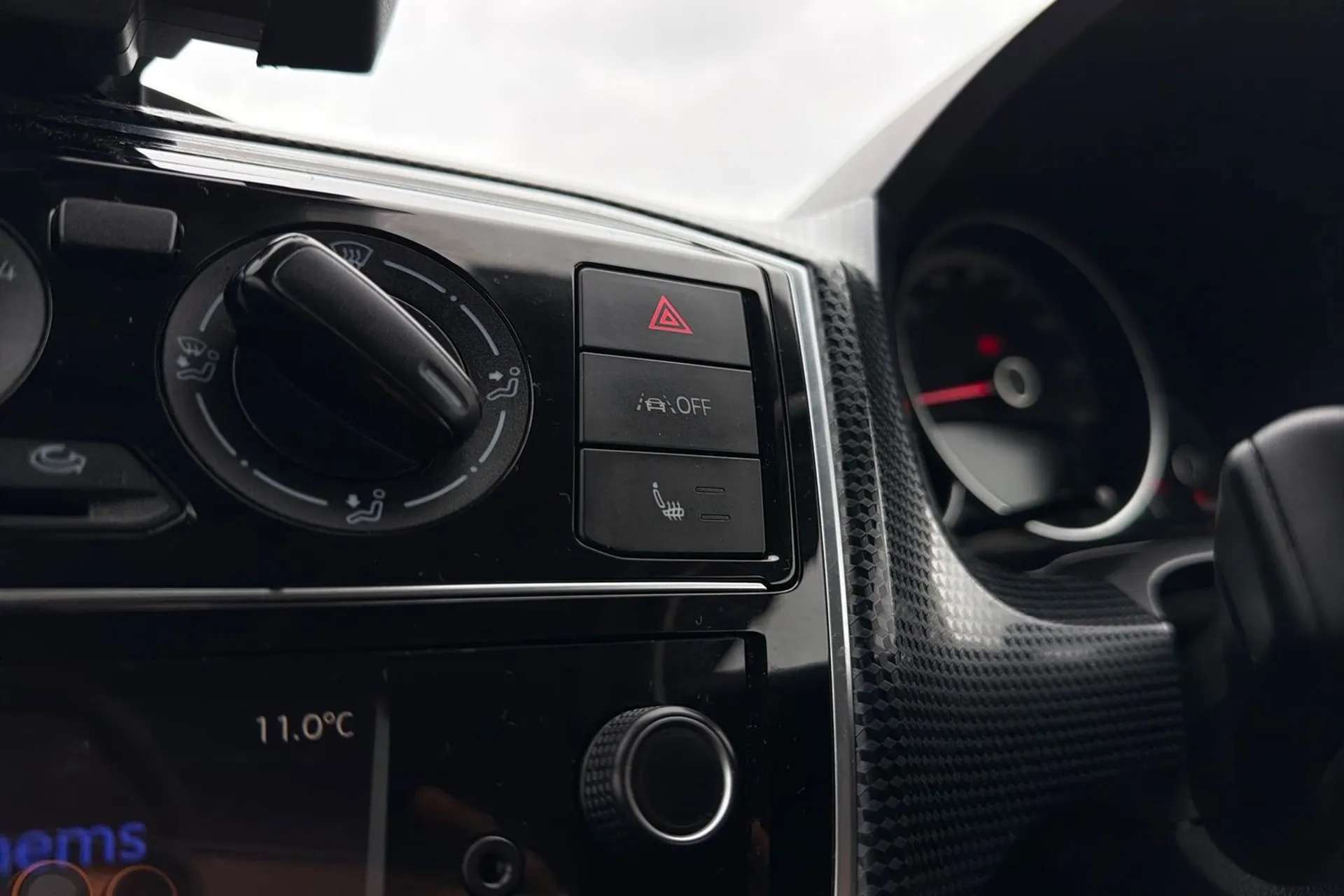 2022 VOLKSWAGEN UP 2022 VOLKSWAGEN UP