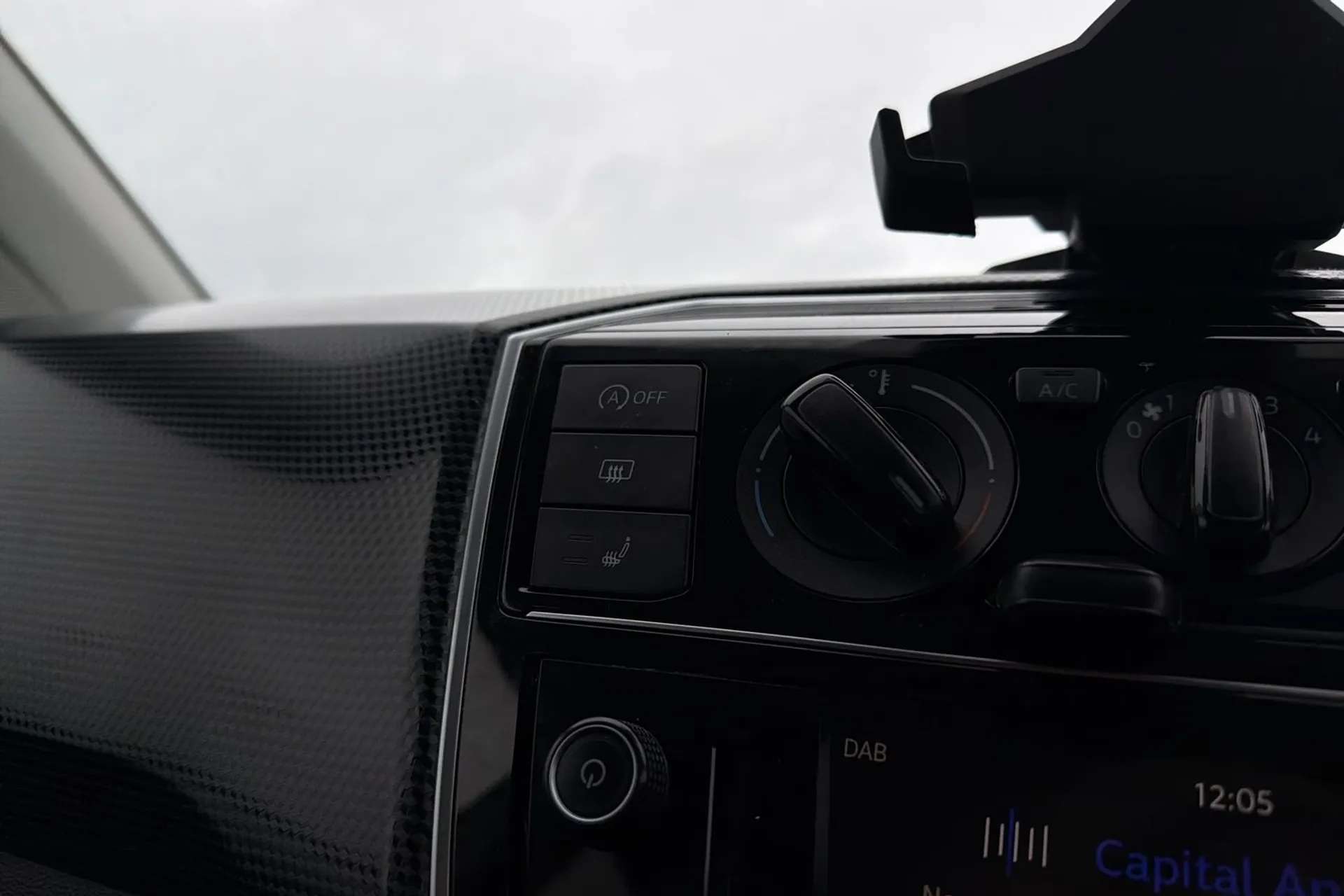 2022 VOLKSWAGEN UP 2022 VOLKSWAGEN UP