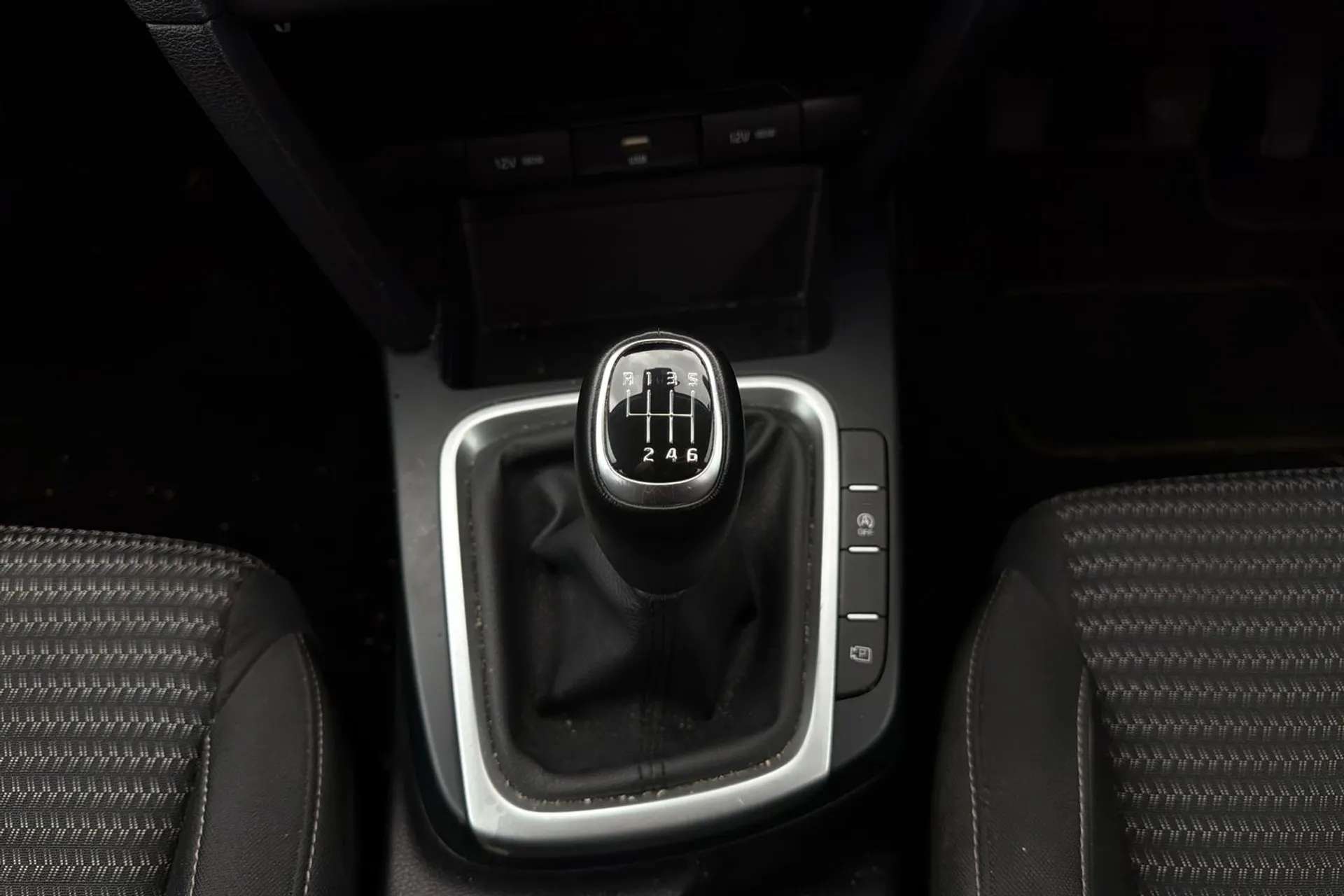 2022 KIA CEED 2022 KIA CEED