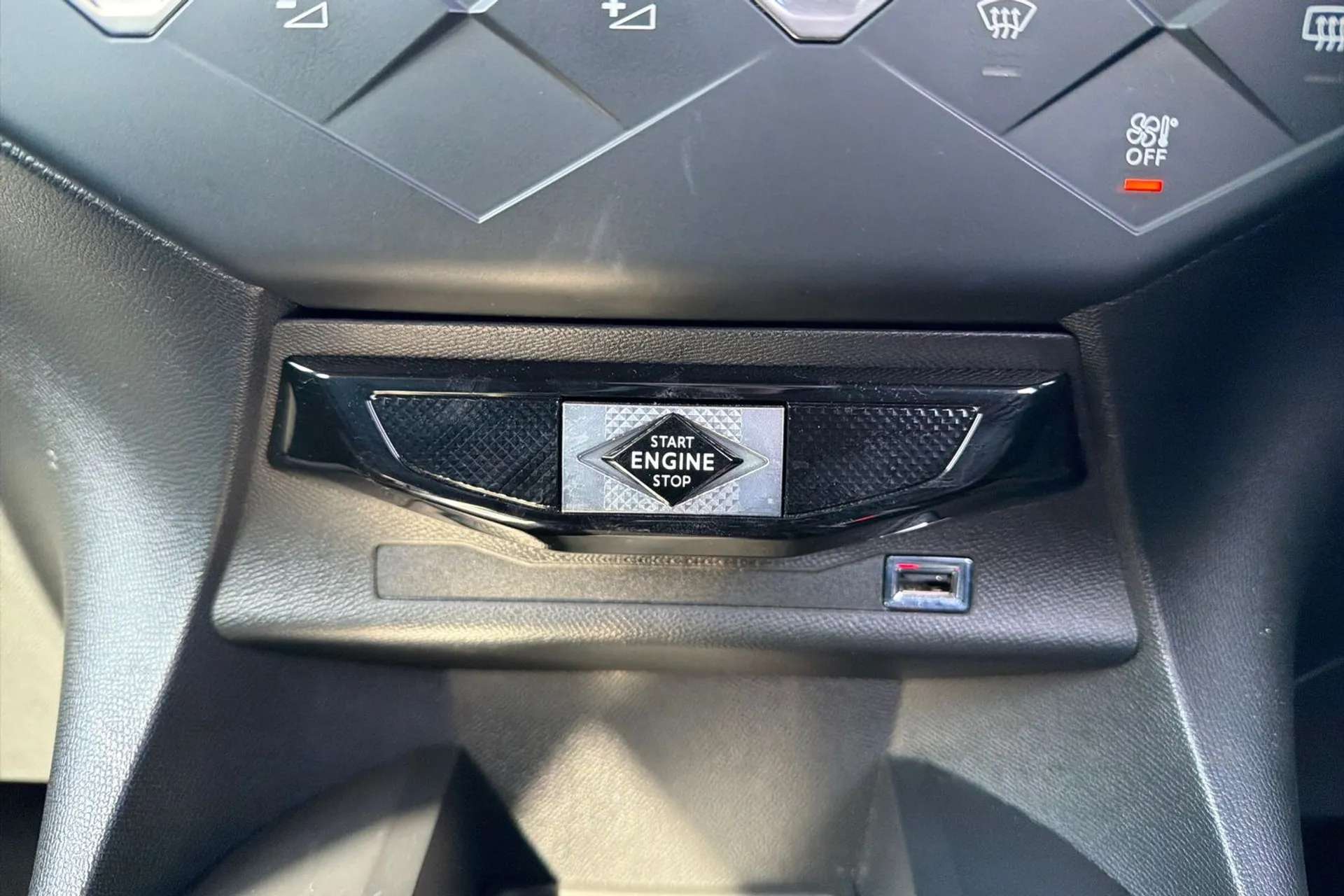 2021 DS DS3 2021 DS DS3