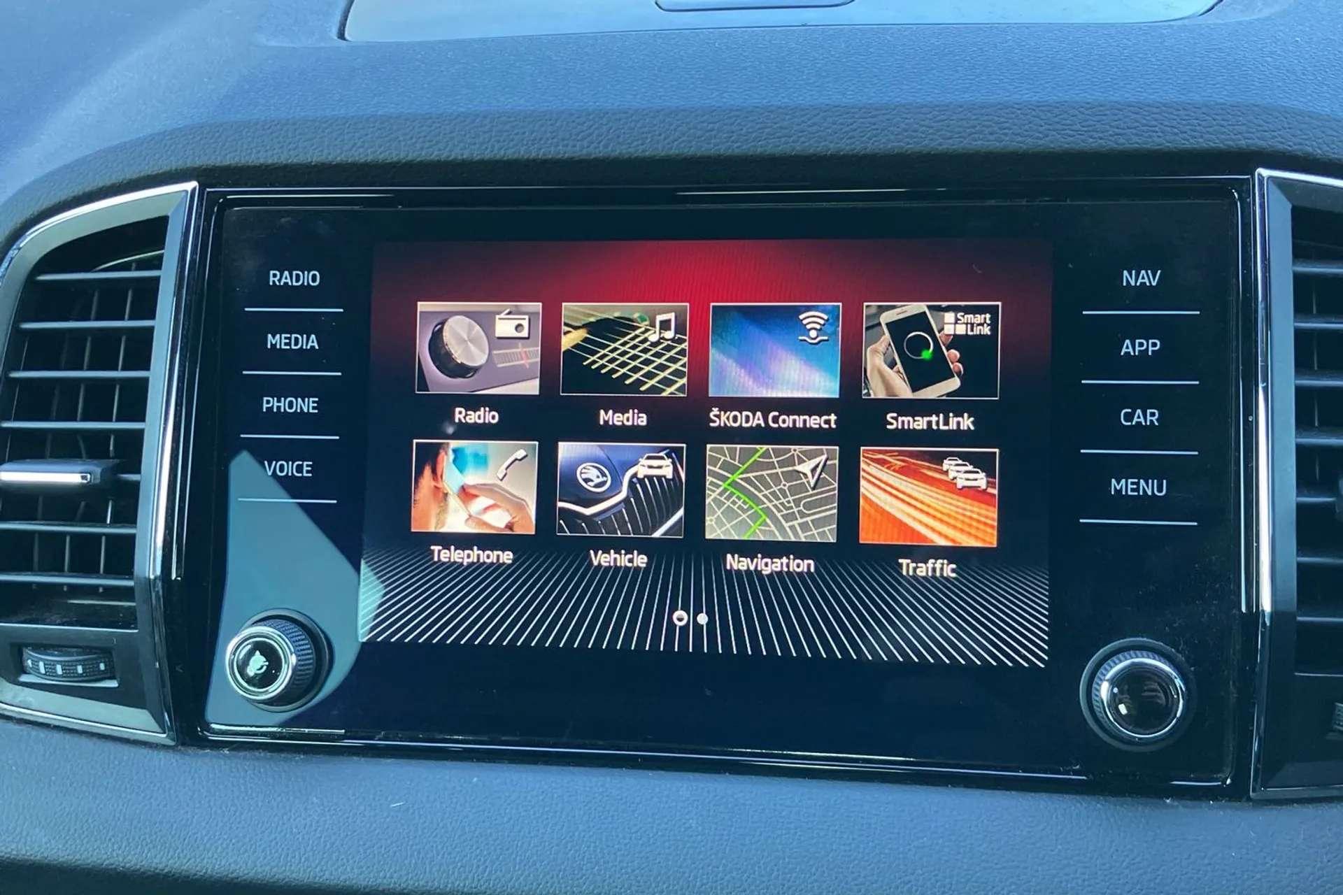 2020 SKODA KAROQ 2020 SKODA KAROQ