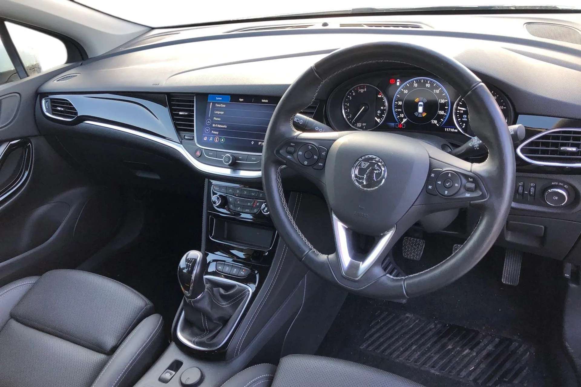 A 2020 VAUXHALL ASTRA 1.2 Turbo 145 Elite Nav Premium 5dr [ Interior light pack , Sight and light pack , Front and rear parking distance sensors , Cruise control with spee A 2020 VAUXHALL ASTRA 1.2 Turbo 145 Elite Nav Premium 5dr [ Interior light pack , Sight and light pack , Front and rear parking distance sensors , Cruise control with spee