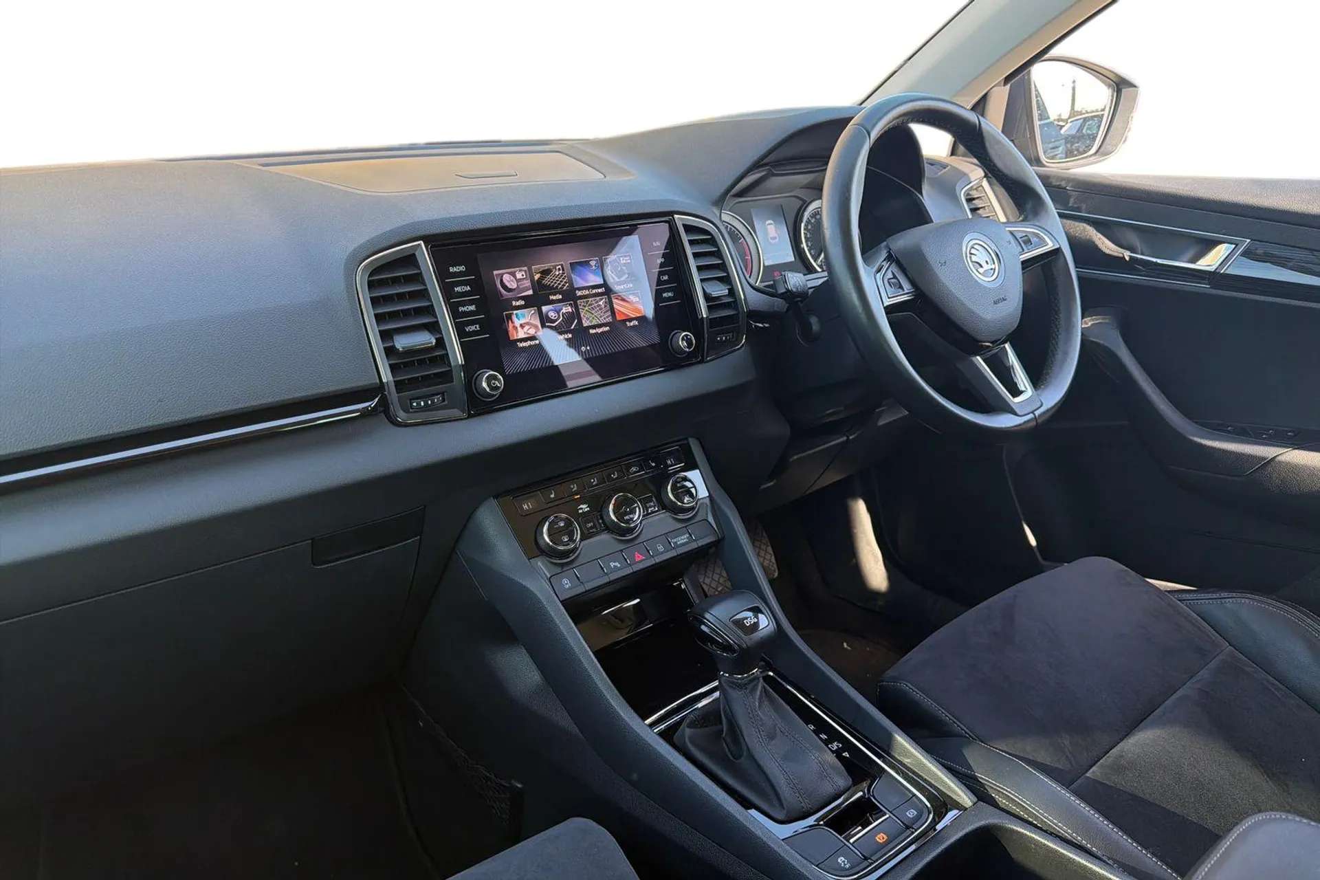 2018 SKODA KAROQ 2018 SKODA KAROQ