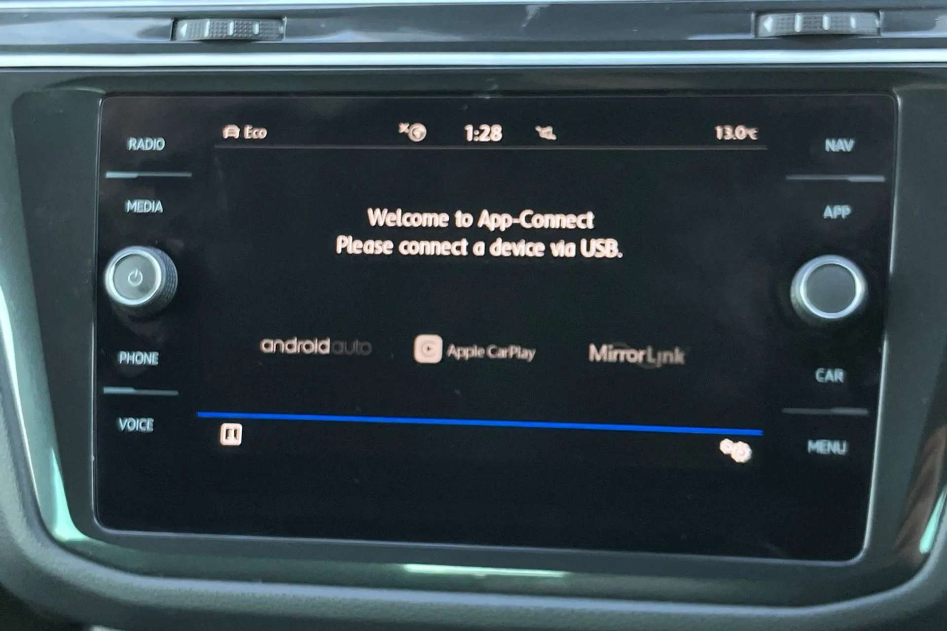 2020 VOLKSWAGEN TIGUAN 2020 VOLKSWAGEN TIGUAN