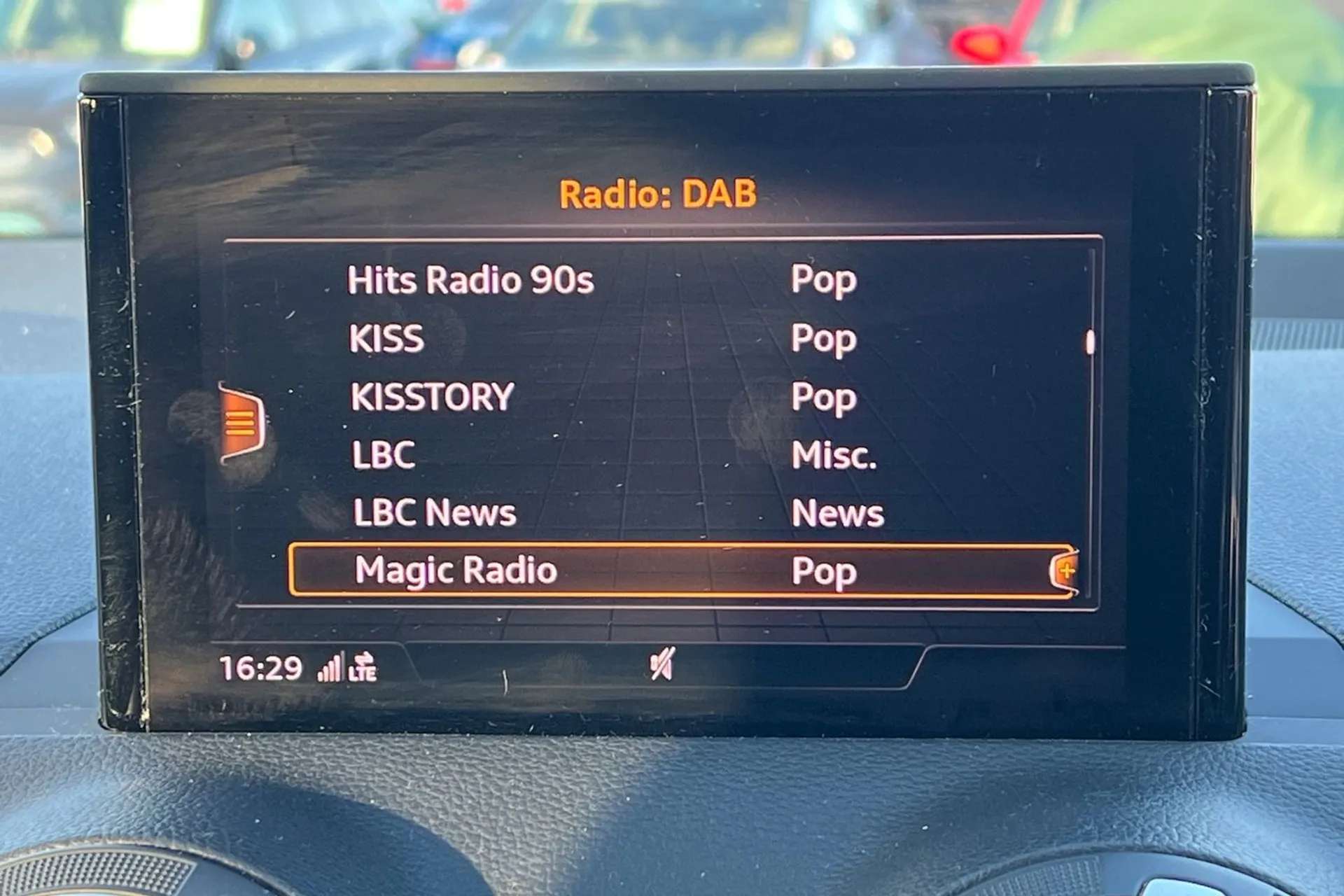 2019 AUDI Q2 2019 AUDI Q2