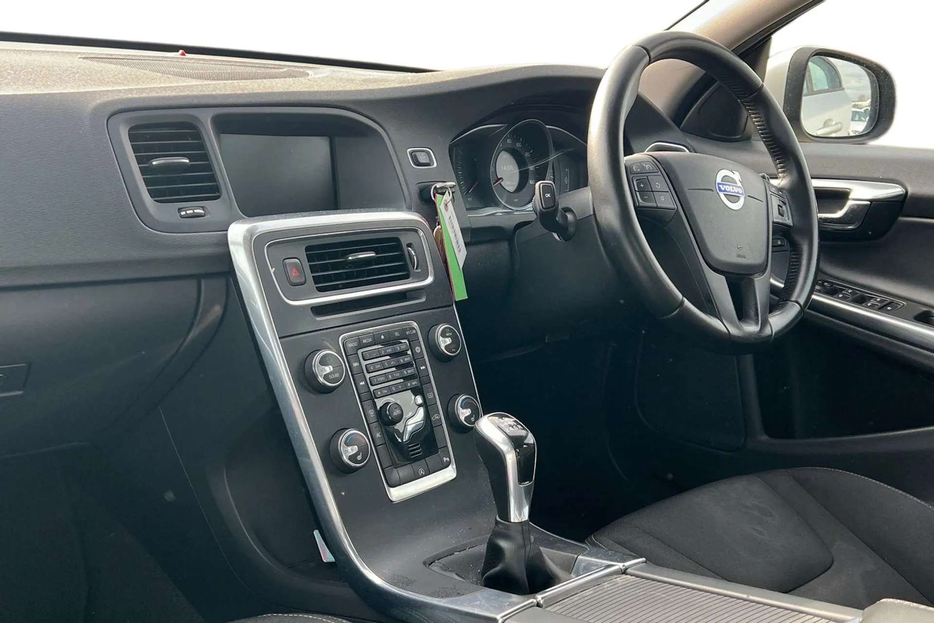 2016 VOLVO S60 2016 VOLVO S60