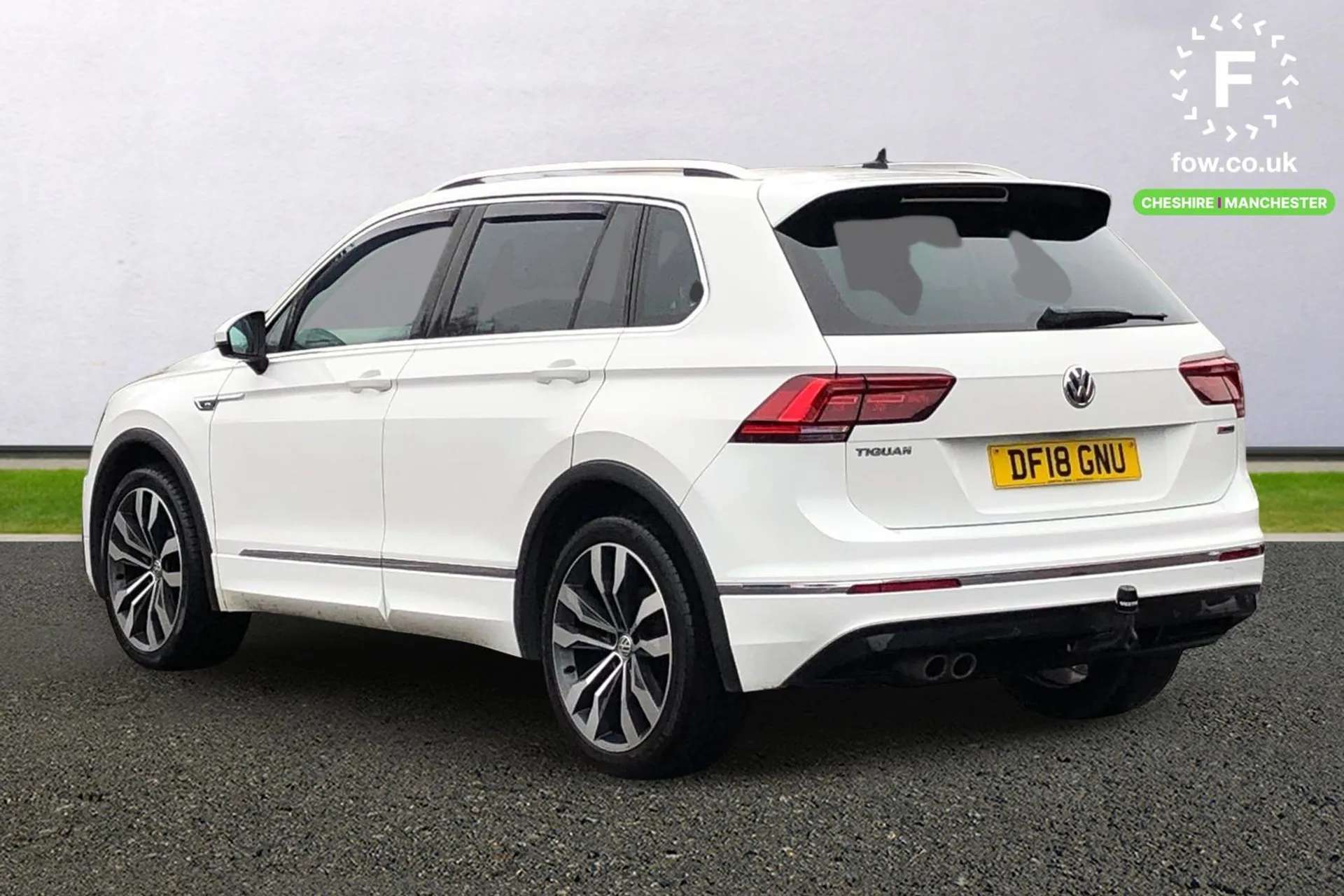 A 2018 VOLKSWAGEN TIGUAN 2.0 TDi 150 4Motion R-Line 5dr DSG [Black Vienna Leather Sports Seats, Tow bar, Electric Panoramic Sunroof, LED Headlights, Progressive Steering, Spor A 2018 VOLKSWAGEN TIGUAN 2.0 TDi 150 4Motion R-Line 5dr DSG [Black Vienna Leather Sports Seats, Tow bar, Electric Panoramic Sunroof, LED Headlights, Progressive Steering, Spor