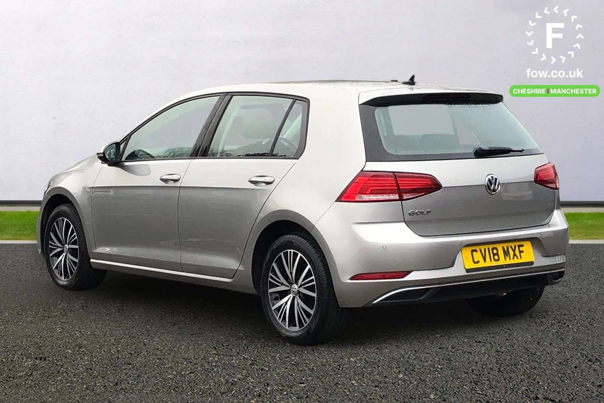 A 2018 VOLKSWAGEN GOLF 1.0 TSI 110 SE 5dr DSG [ Mirror pack , Pre crash system , Ultrasonic front and rear optical and audible parking sensors , Electronic parking brake wit A 2018 VOLKSWAGEN GOLF 1.0 TSI 110 SE 5dr DSG [ Mirror pack , Pre crash system , Ultrasonic front and rear optical and audible parking sensors , Electronic parking brake wit