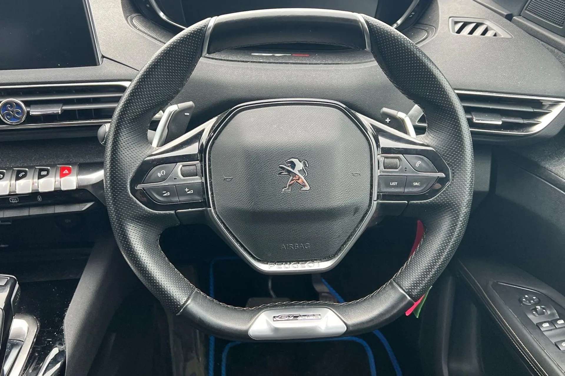 2020 PEUGEOT 3008 2020 PEUGEOT 3008