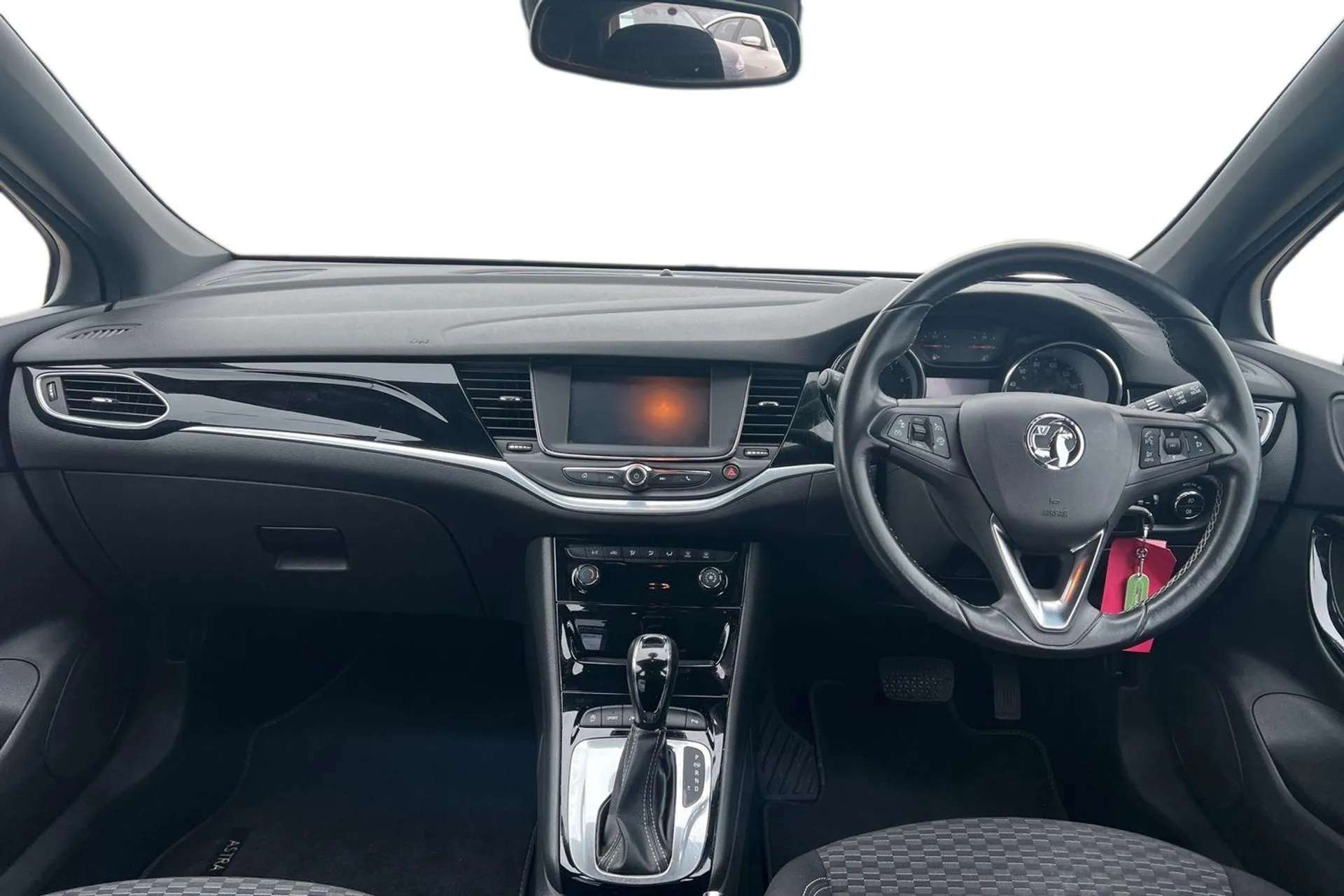 A 2017 VAUXHALL ASTRA 1.4T 16V 150 SRi 5dr Auto [Front & Rear Parking Sensors, drivers Assistance Pack 1[ A 2017 VAUXHALL ASTRA 1.4T 16V 150 SRi 5dr Auto [Front & Rear Parking Sensors, drivers Assistance Pack 1[