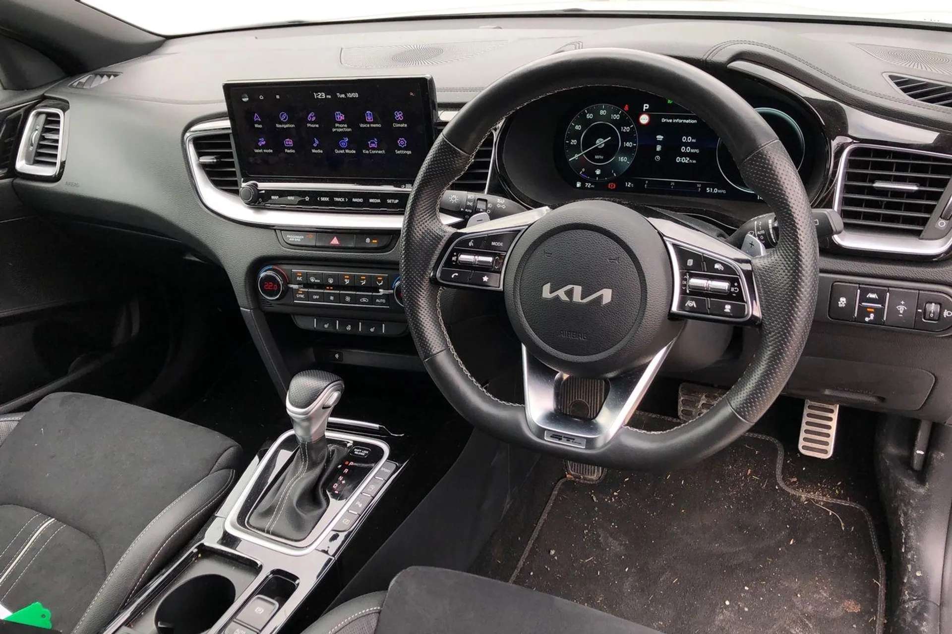 A 2024 KIA CEED 1.5T GDi ISG GT-Line S 5dr Auto [Blind Spot Collision Warning, Panoramic Sunroof, Lane Keep Assist, 18" GT-Line S Alloys, Reversing Camera, Heated Fro A 2024 KIA CEED 1.5T GDi ISG GT-Line S 5dr Auto [Blind Spot Collision Warning, Panoramic Sunroof, Lane Keep Assist, 18" GT-Line S Alloys, Reversing Camera, Heated Fro