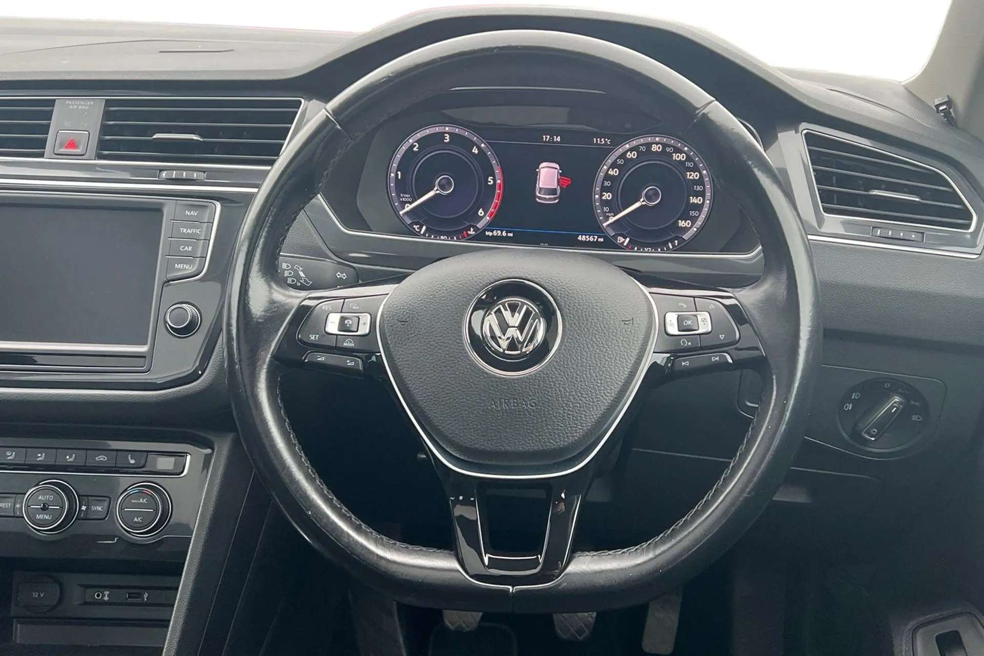 2017 VOLKSWAGEN TIGUAN 2017 VOLKSWAGEN TIGUAN