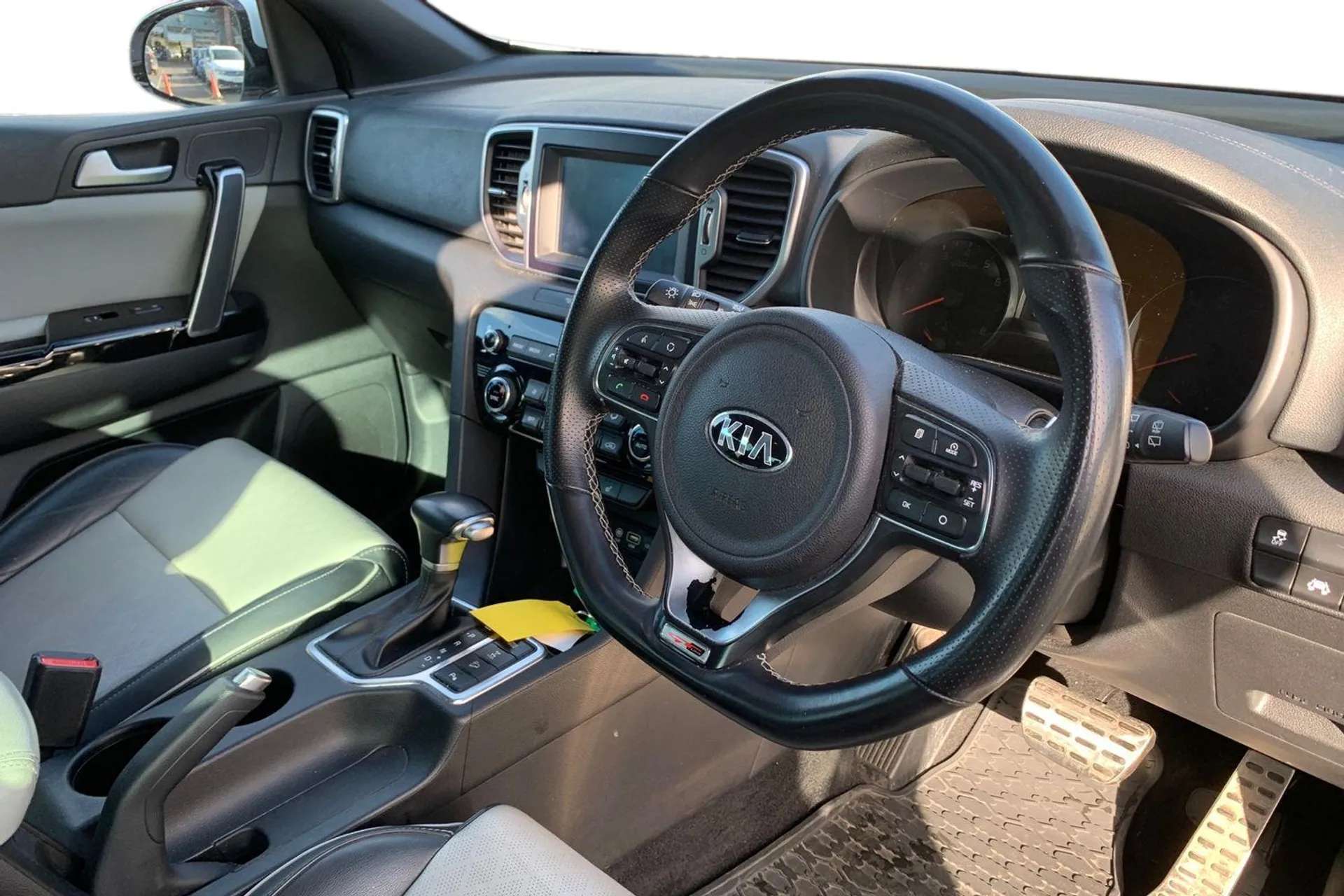 2017 KIA SPORTAGE 2017 KIA SPORTAGE