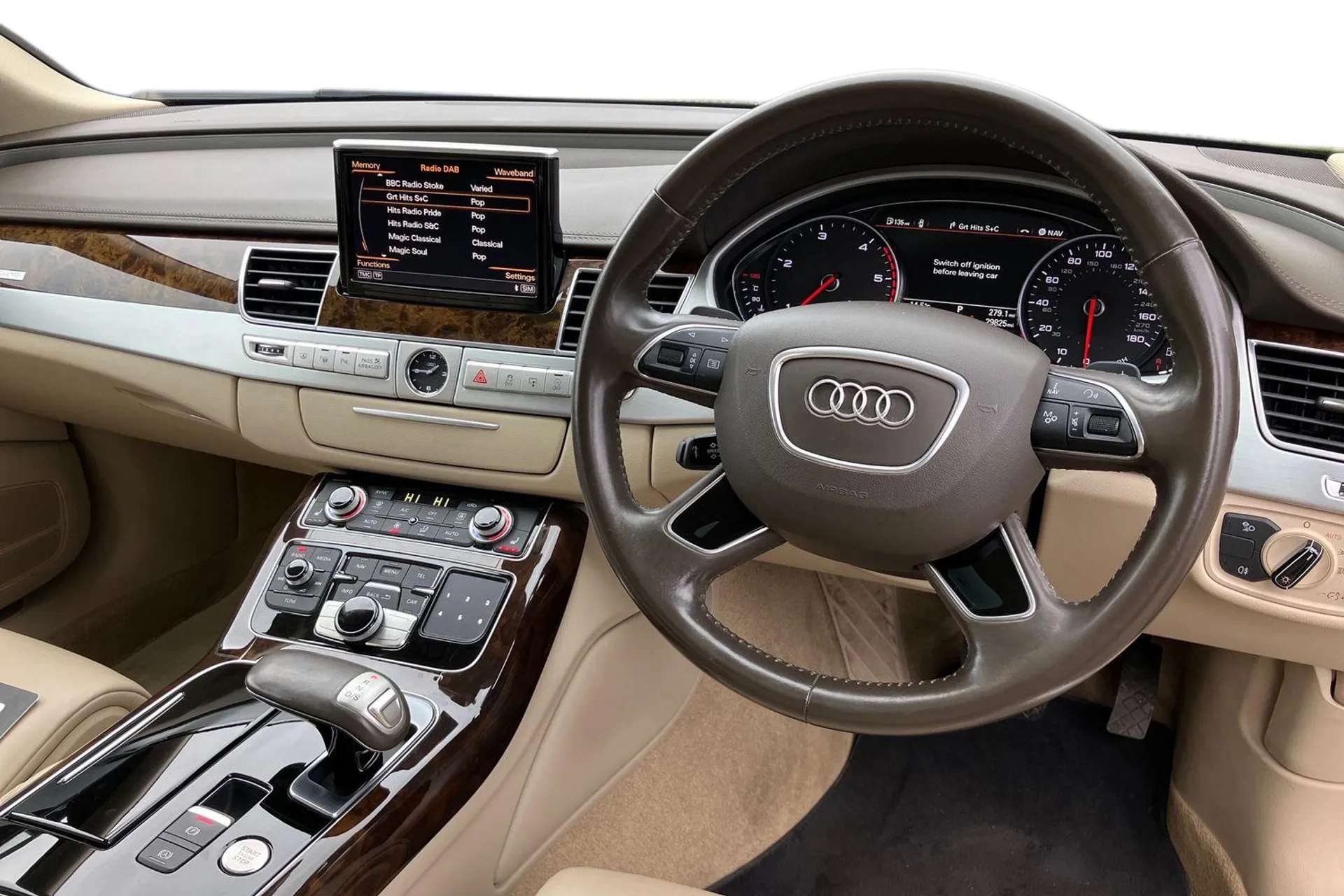 2016 AUDI A8 2016 AUDI A8