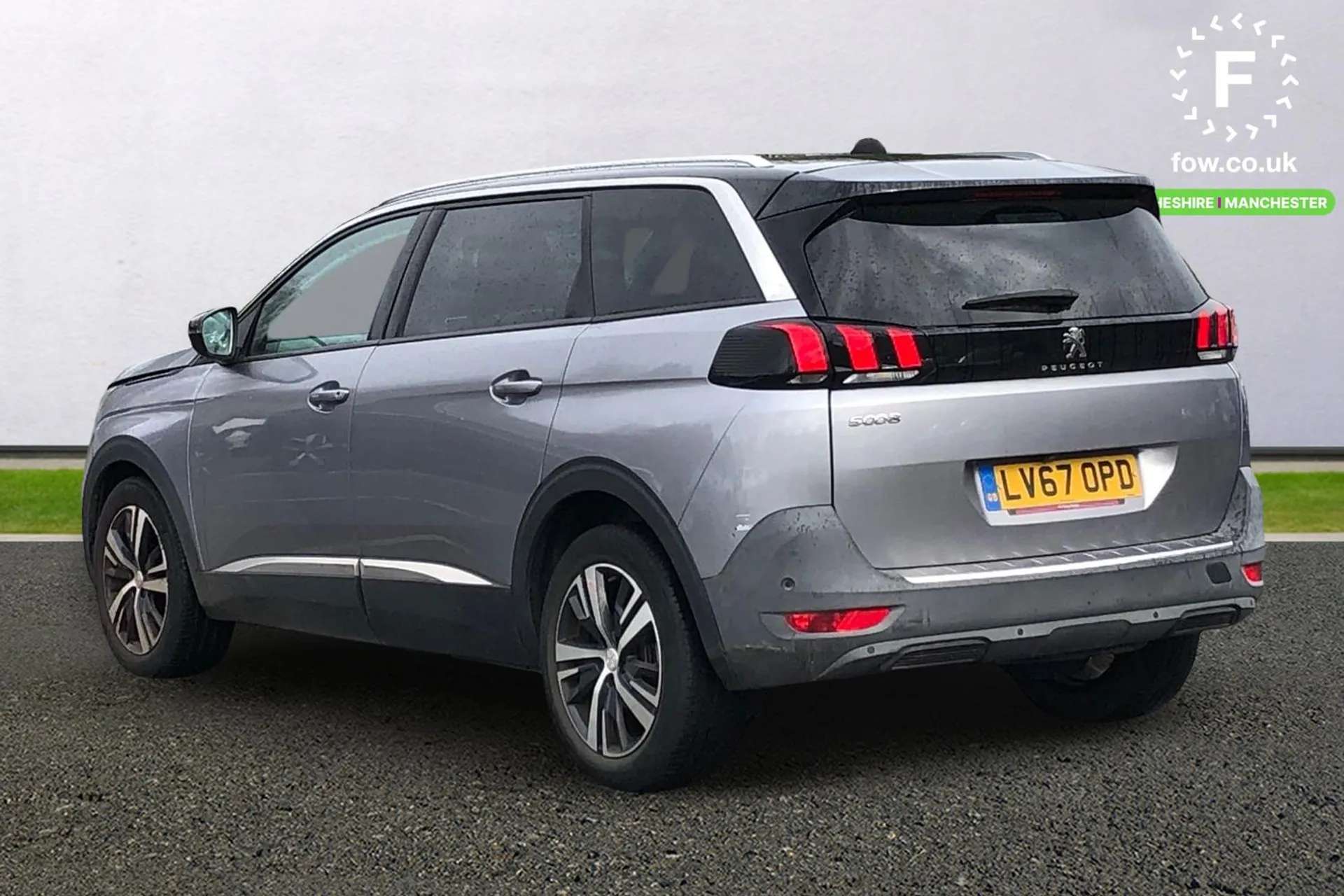 2018 PEUGEOT 5008 2018 PEUGEOT 5008