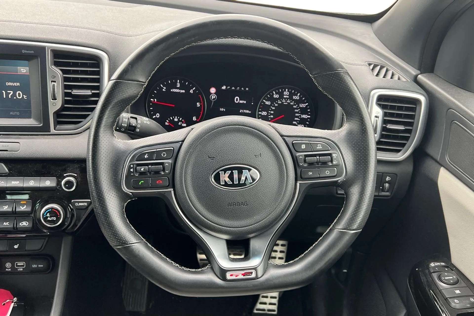 2018 KIA SPORTAGE 2018 KIA SPORTAGE