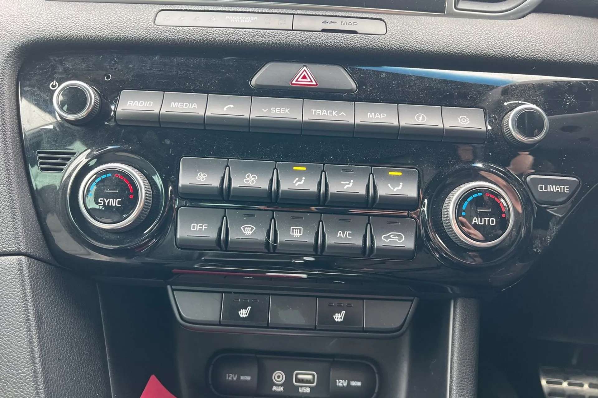 2018 KIA SPORTAGE 2018 KIA SPORTAGE