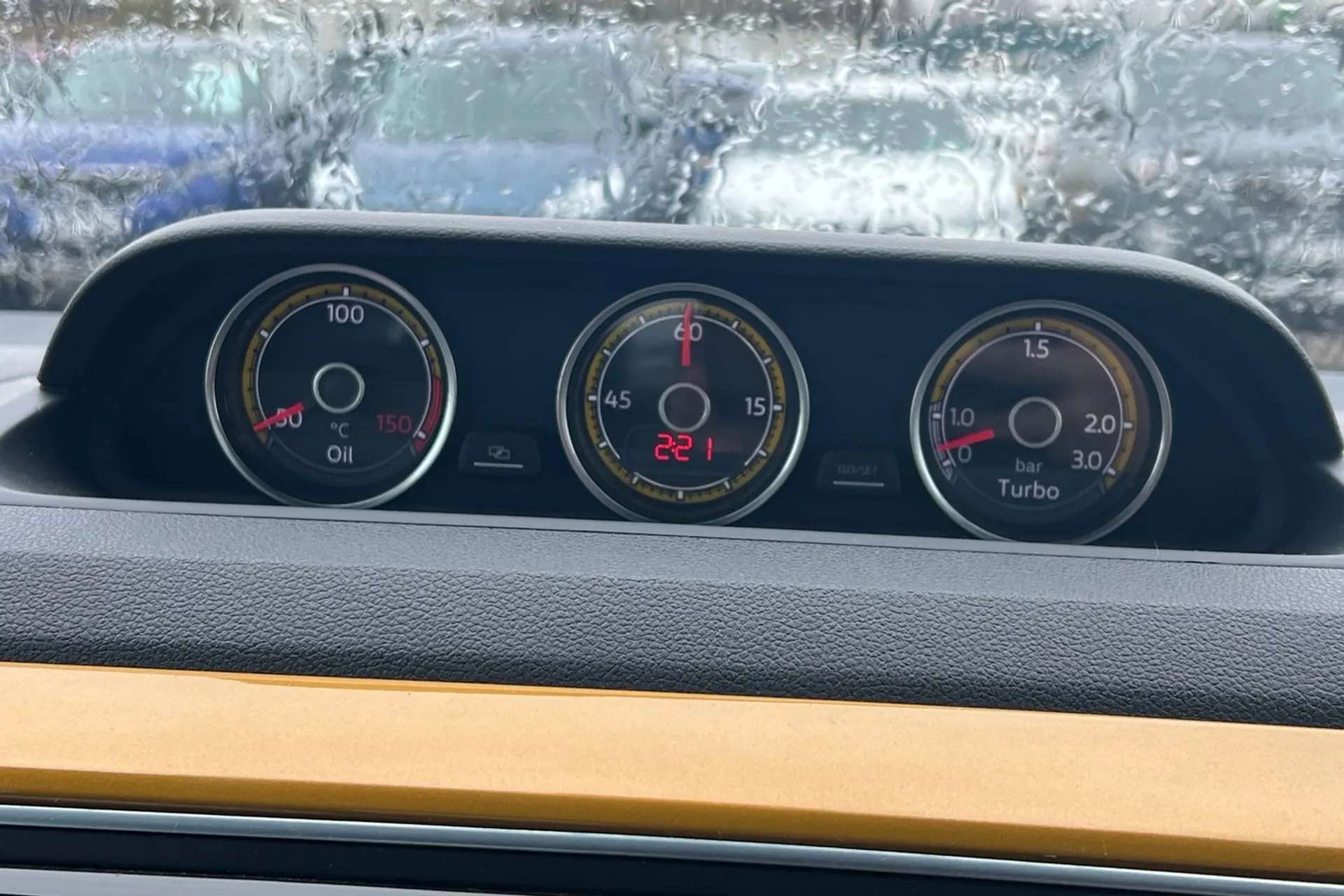 2018 VOLKSWAGEN BEETLE 2018 VOLKSWAGEN BEETLE