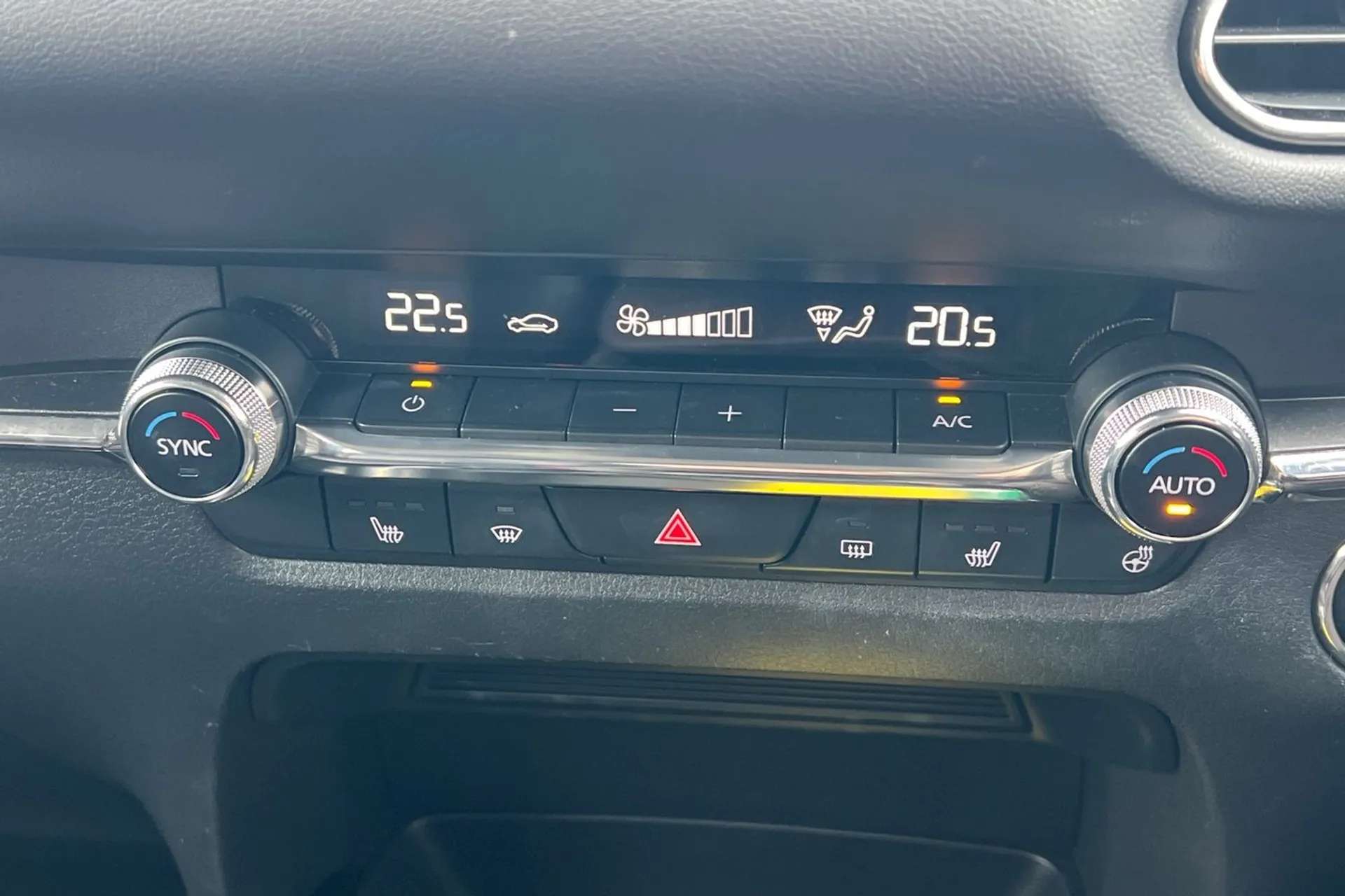 2022 MAZDA CX-30 2022 MAZDA CX-30