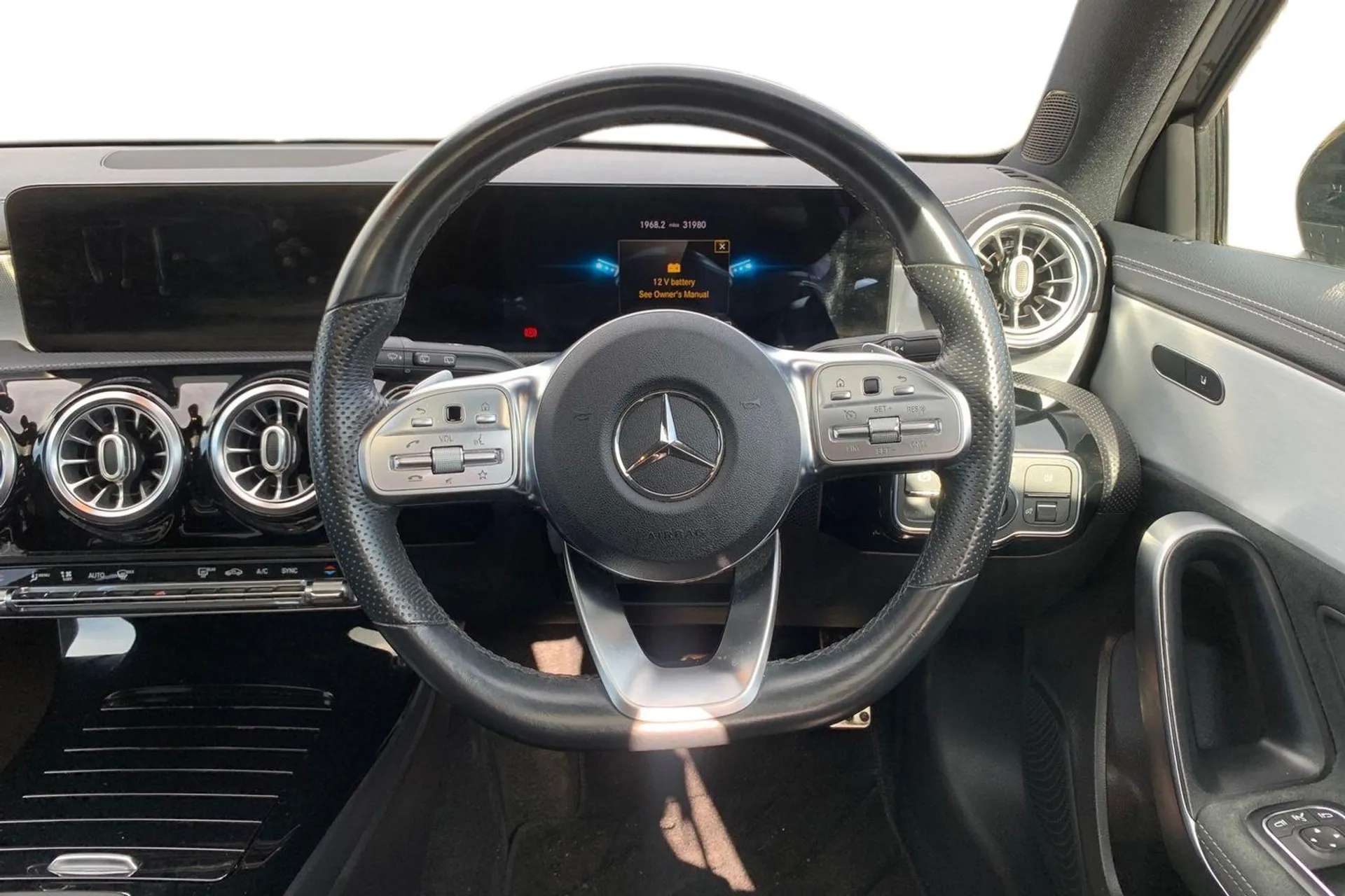 2021 MERCEDES-BENZ A CLASS 2021 MERCEDES-BENZ A CLASS