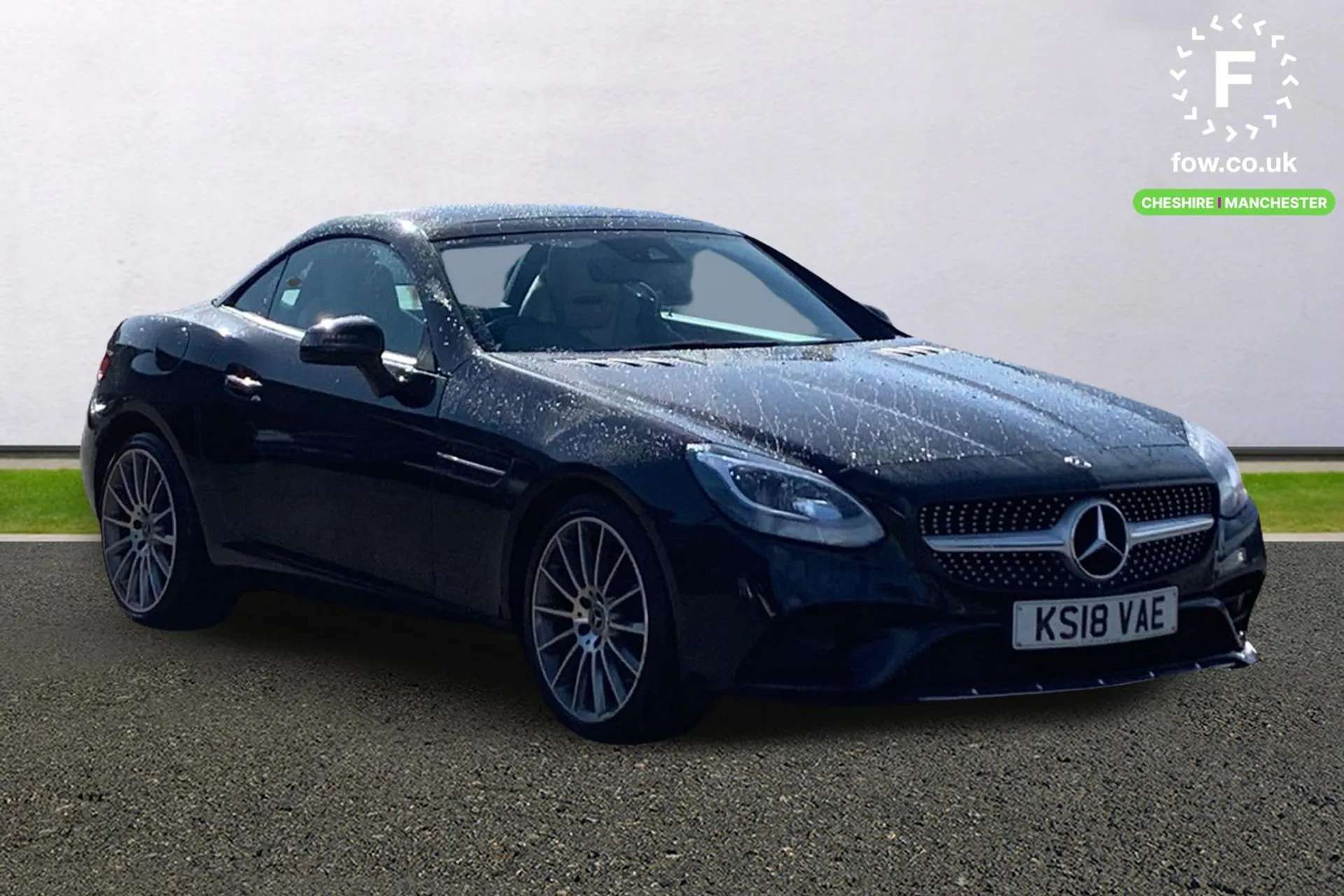 A 2018 MERCEDES-BENZ SLC SLC 300 AMG Line 2dr 9G-Tronic [COMAND Online System, PARKTRONIC with Parking Guidance, Panoramic Glass Sunroof, Airscarf, Heated Seats, Smartphone In A 2018 MERCEDES-BENZ SLC SLC 300 AMG Line 2dr 9G-Tronic [COMAND Online System, PARKTRONIC with Parking Guidance, Panoramic Glass Sunroof, Airscarf, Heated Seats, Smartphone In