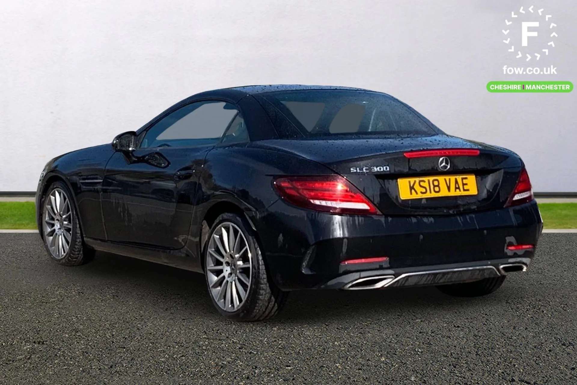 A 2018 MERCEDES-BENZ SLC SLC 300 AMG Line 2dr 9G-Tronic [COMAND Online System, PARKTRONIC with Parking Guidance, Panoramic Glass Sunroof, Airscarf, Heated Seats, Smartphone In A 2018 MERCEDES-BENZ SLC SLC 300 AMG Line 2dr 9G-Tronic [COMAND Online System, PARKTRONIC with Parking Guidance, Panoramic Glass Sunroof, Airscarf, Heated Seats, Smartphone In