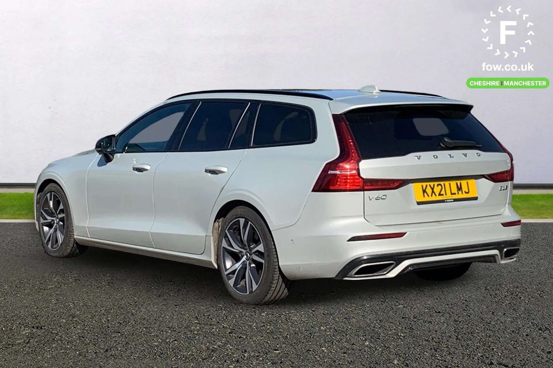 A 2021 VOLVO V60 2.0 B6P R DESIGN 5dr AWD Auto [Bowers and Wilkins Pack,Smartphone Integration includes Apple CarPlay and Android Auto,Parking Camera 360 Surround View A 2021 VOLVO V60 2.0 B6P R DESIGN 5dr AWD Auto [Bowers and Wilkins Pack,Smartphone Integration includes Apple CarPlay and Android Auto,Parking Camera 360 Surround View