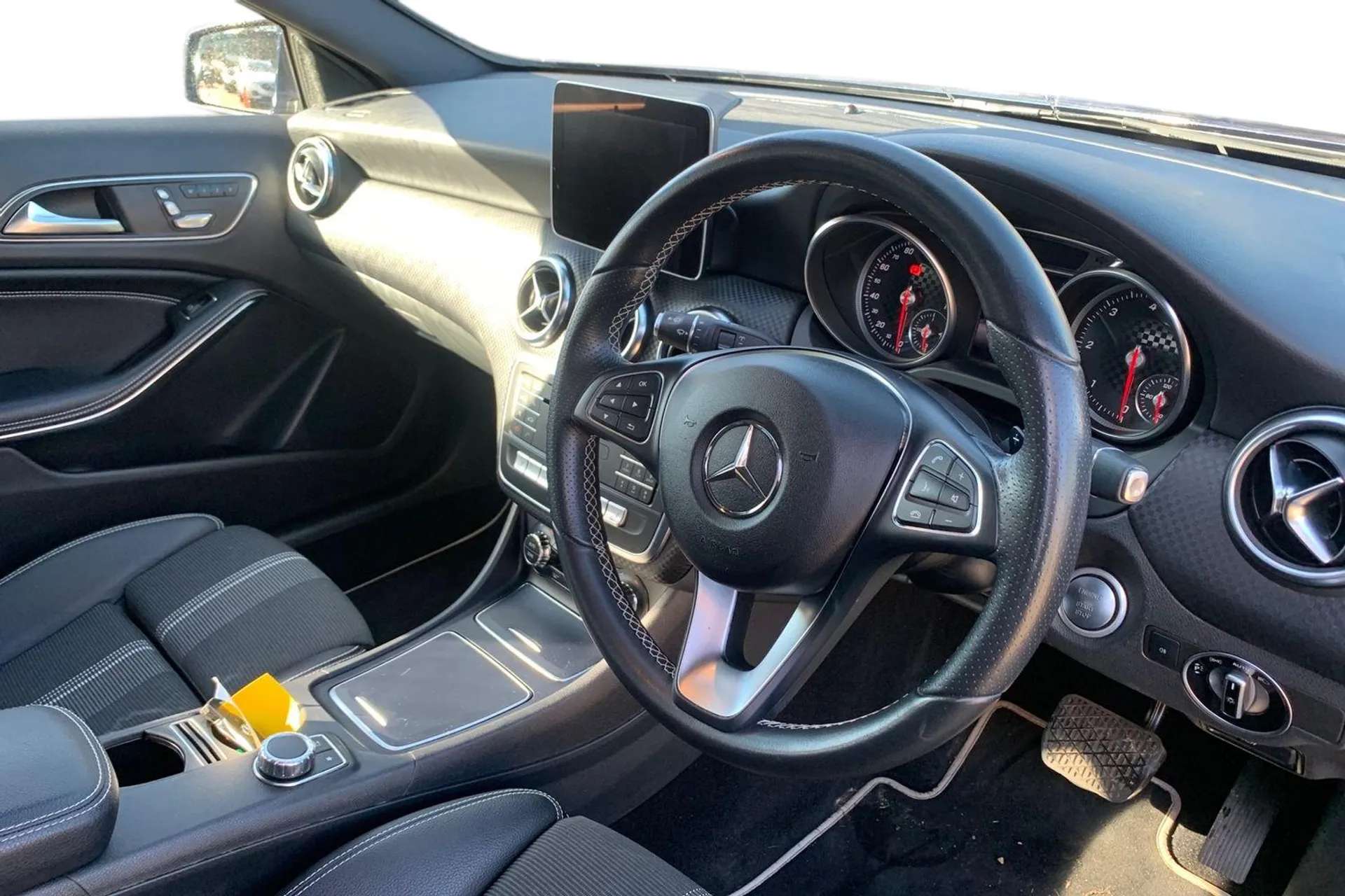 2018 MERCEDES-BENZ A CLASS 2018 MERCEDES-BENZ A CLASS