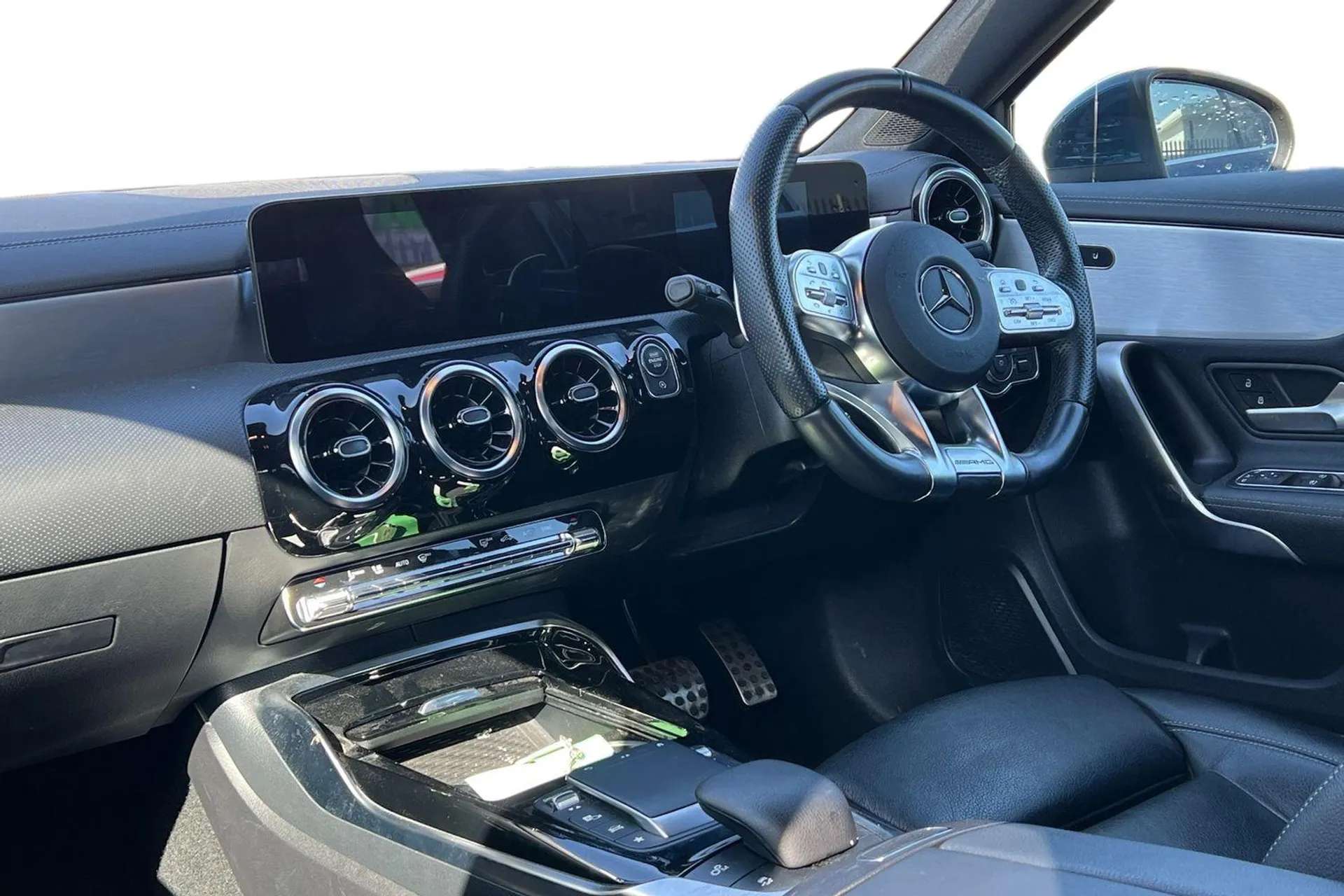 2021 MERCEDES-BENZ A CLASS 2021 MERCEDES-BENZ A CLASS