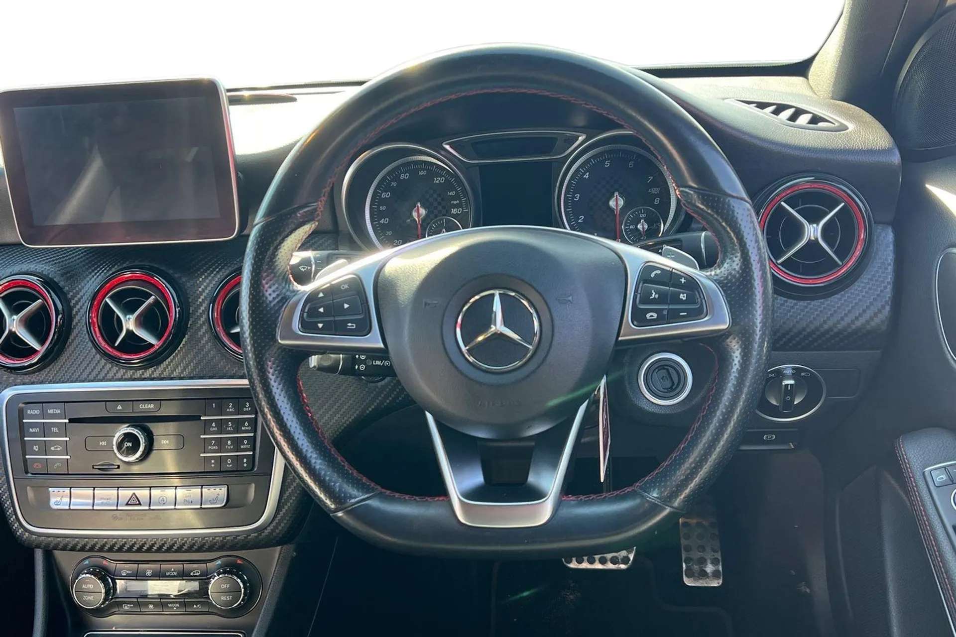 2016 MERCEDES-BENZ A CLASS 2016 MERCEDES-BENZ A CLASS