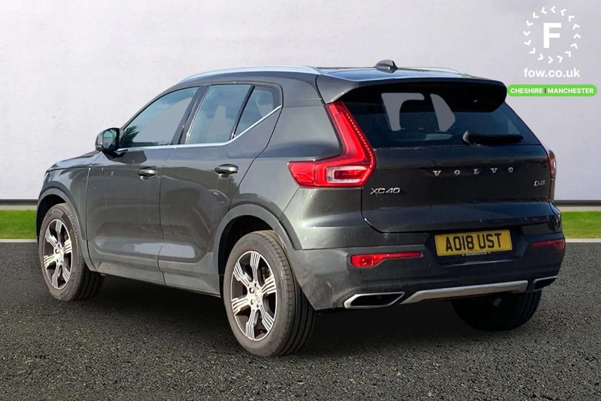 2018 VOLVO XC40 2018 VOLVO XC40