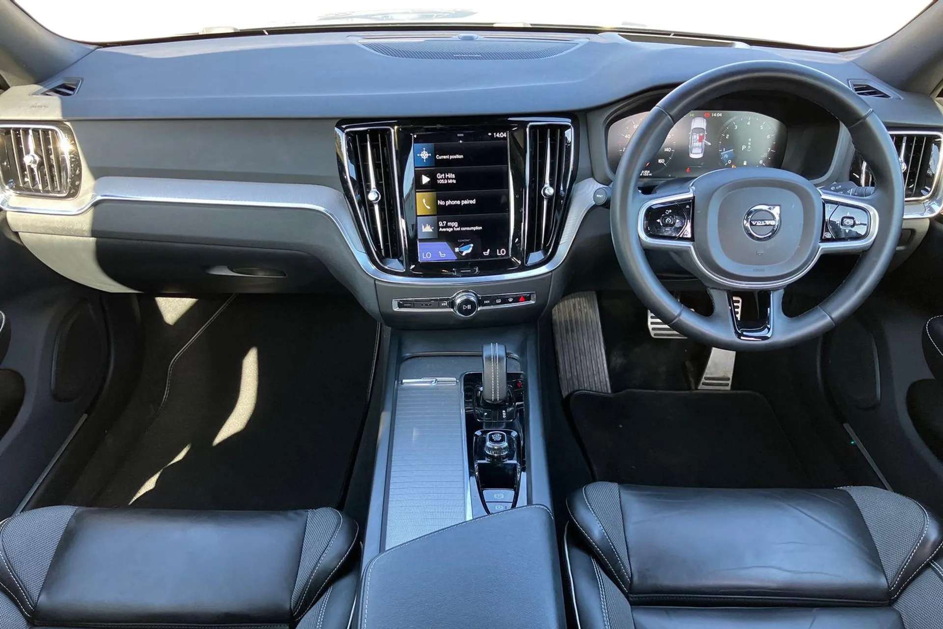 A 2022 VOLVO S60 2.0 B5P R DESIGN 4dr Auto [Climate Pack, Lighting Pack, Lounge Pack, Seat Pack, Sensus Connect with Premium Sound by Harman Kardon, Memory Seats, Wire A 2022 VOLVO S60 2.0 B5P R DESIGN 4dr Auto [Climate Pack, Lighting Pack, Lounge Pack, Seat Pack, Sensus Connect with Premium Sound by Harman Kardon, Memory Seats, Wire