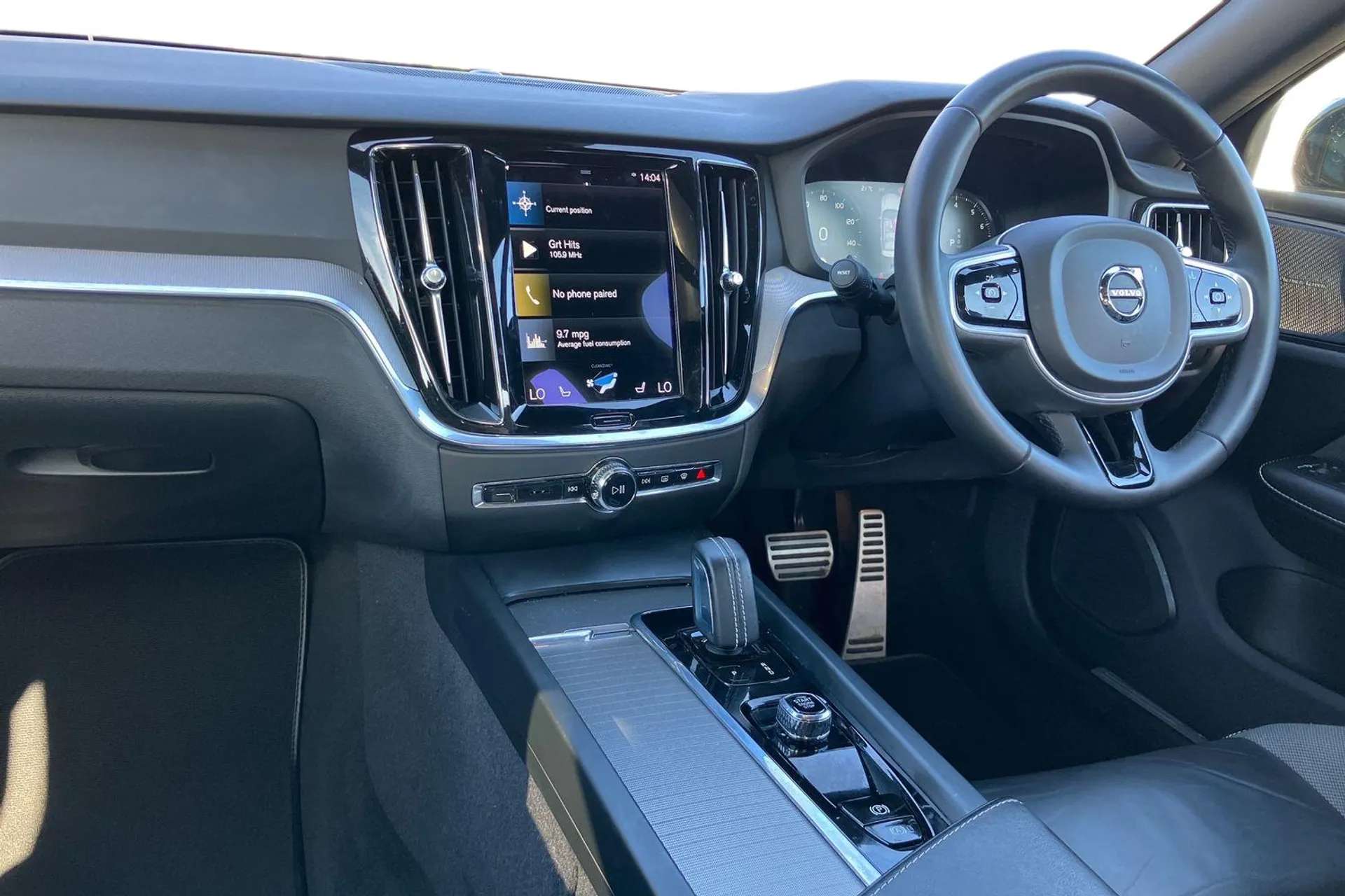 A 2022 VOLVO S60 2.0 B5P R DESIGN 4dr Auto [Climate Pack, Lighting Pack, Lounge Pack, Seat Pack, Sensus Connect with Premium Sound by Harman Kardon, Memory Seats, Wire A 2022 VOLVO S60 2.0 B5P R DESIGN 4dr Auto [Climate Pack, Lighting Pack, Lounge Pack, Seat Pack, Sensus Connect with Premium Sound by Harman Kardon, Memory Seats, Wire