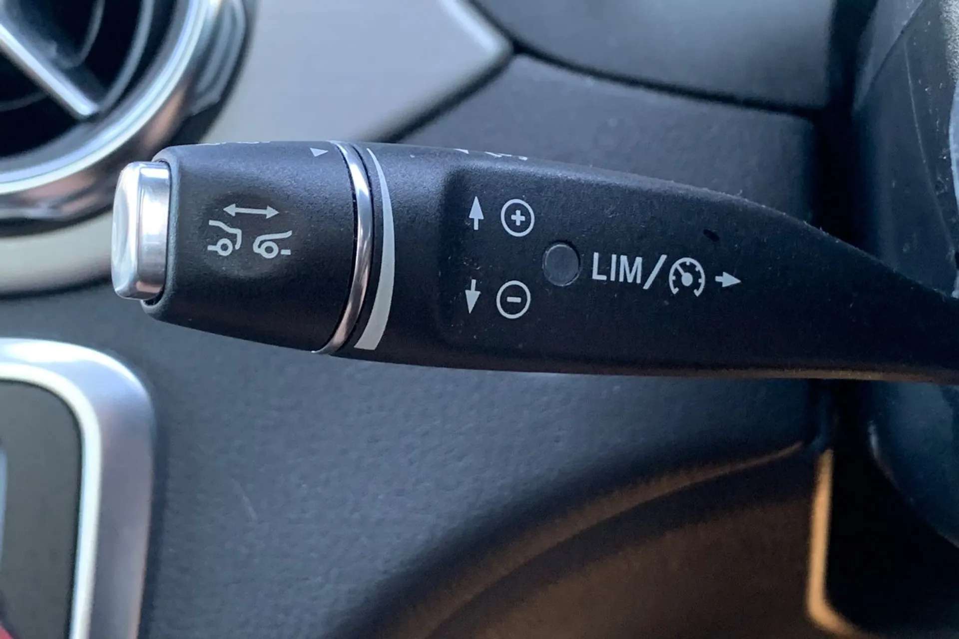 2019 MERCEDES-BENZ GLA 2019 MERCEDES-BENZ GLA