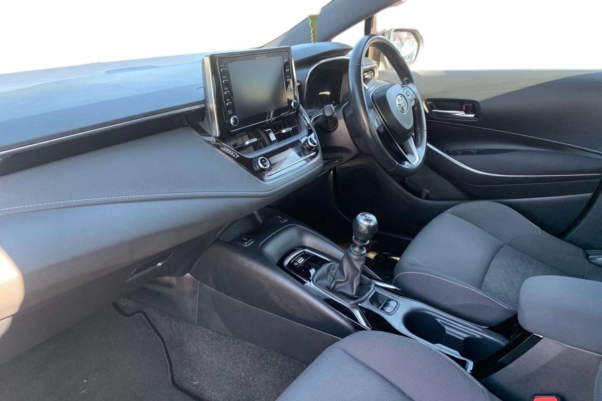 2019 TOYOTA COROLLA 2019 TOYOTA COROLLA